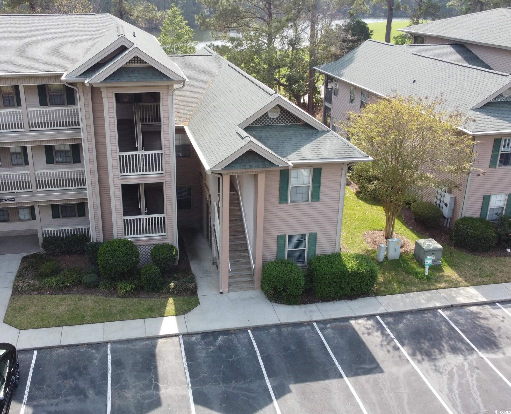 524 Pinehurst Ln. Unit: 19D