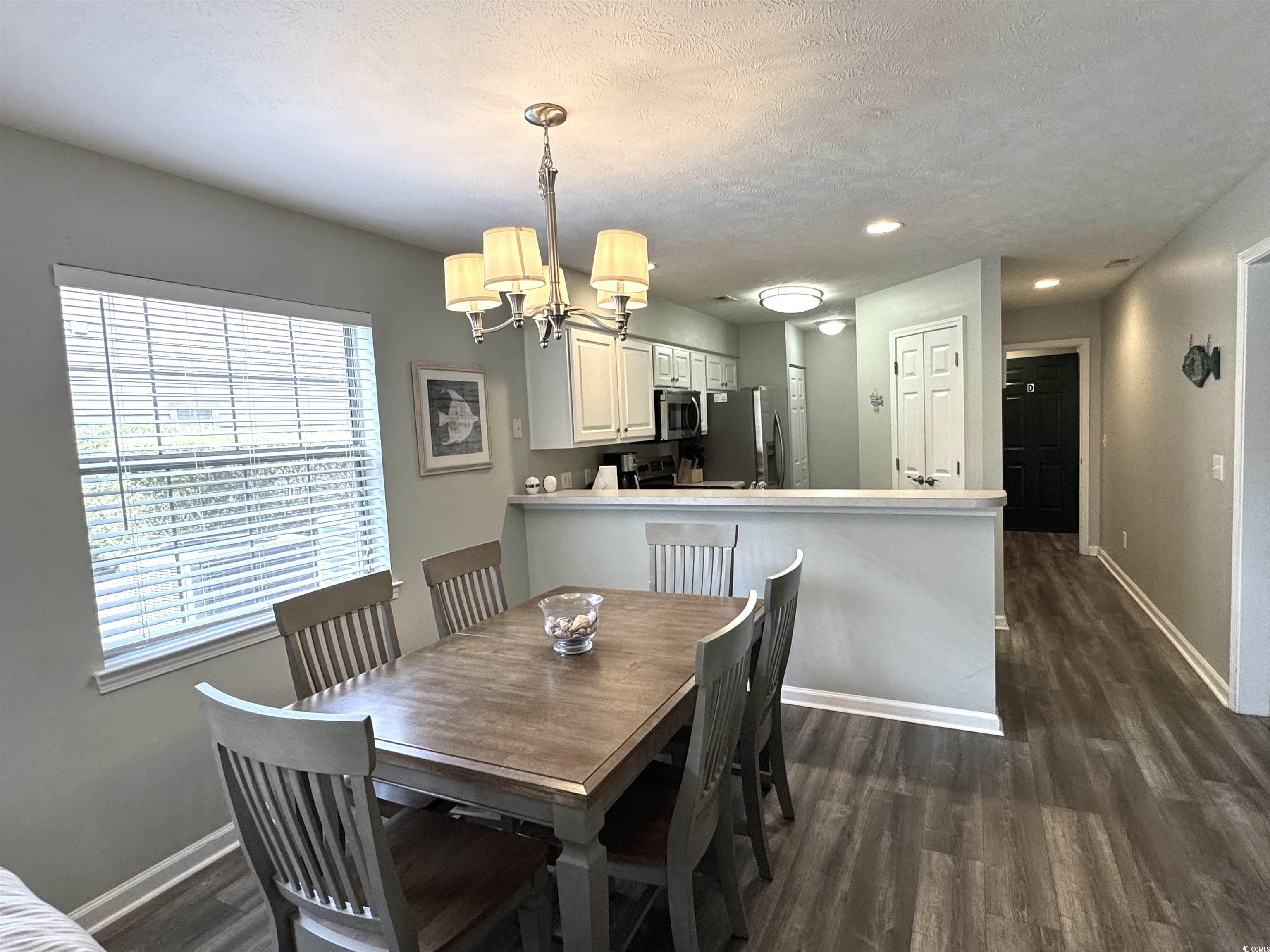 524 Pinehurst Ln. Unit: 19D