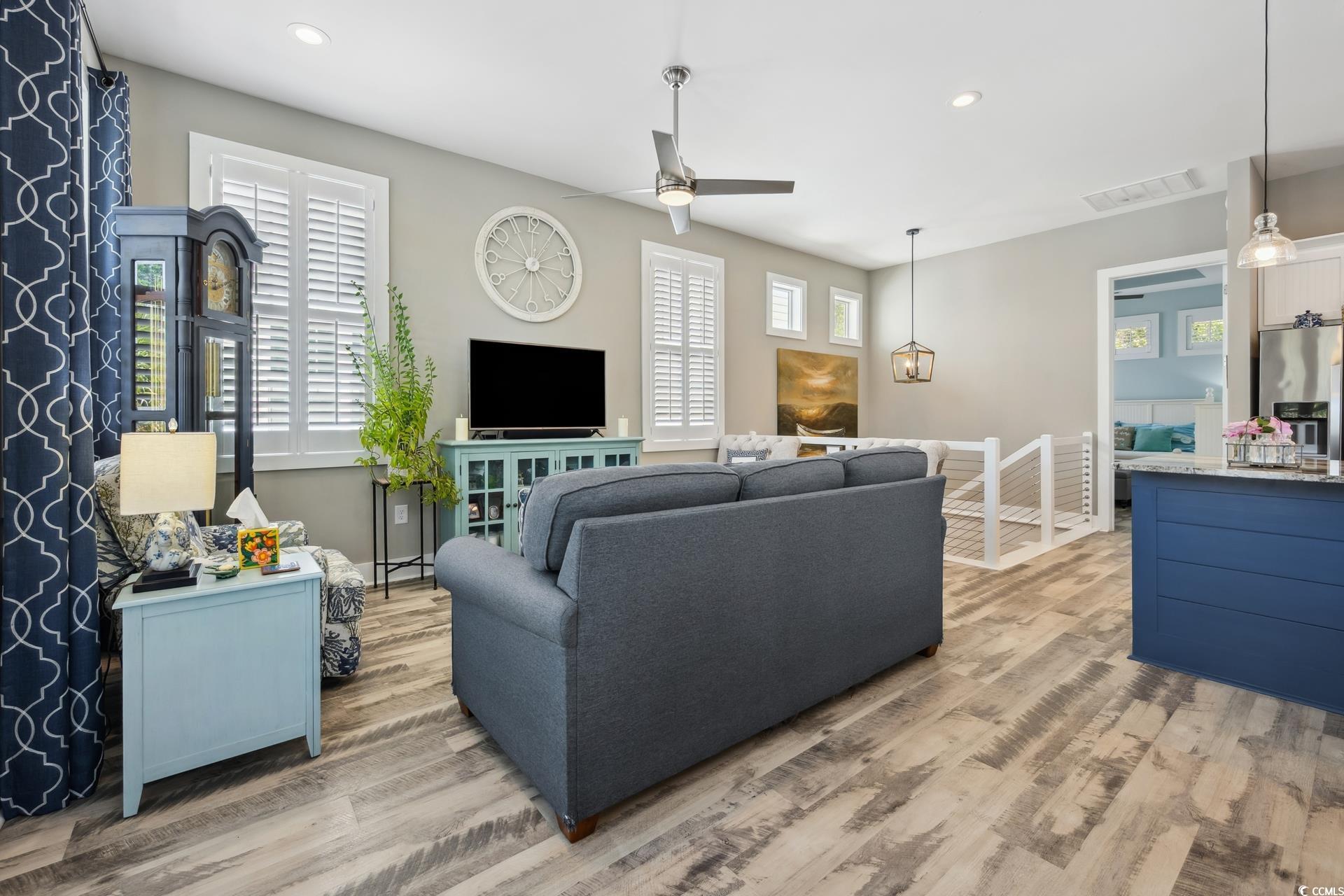 139 Clam Digger Loop