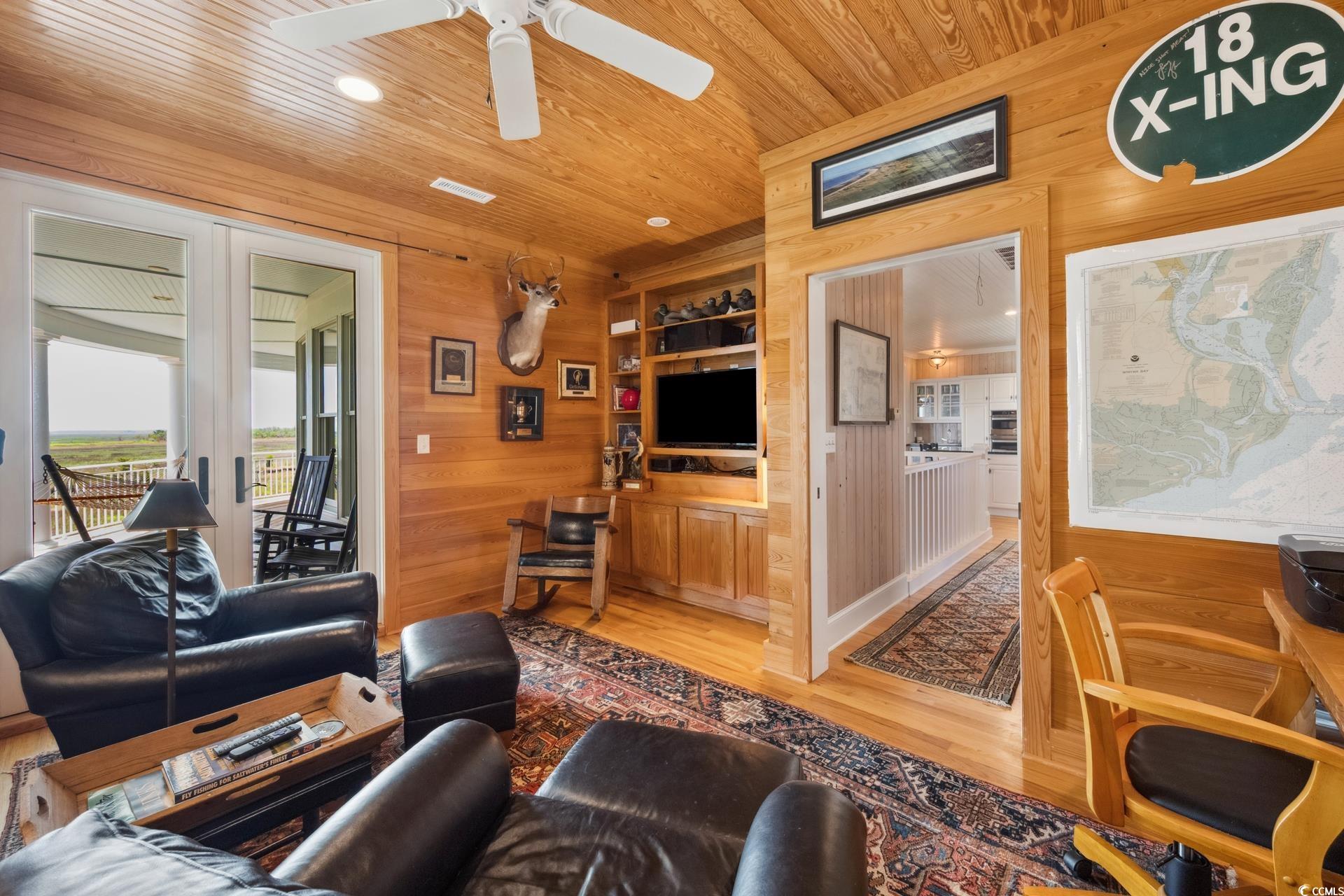 172 Colony Point Dr.