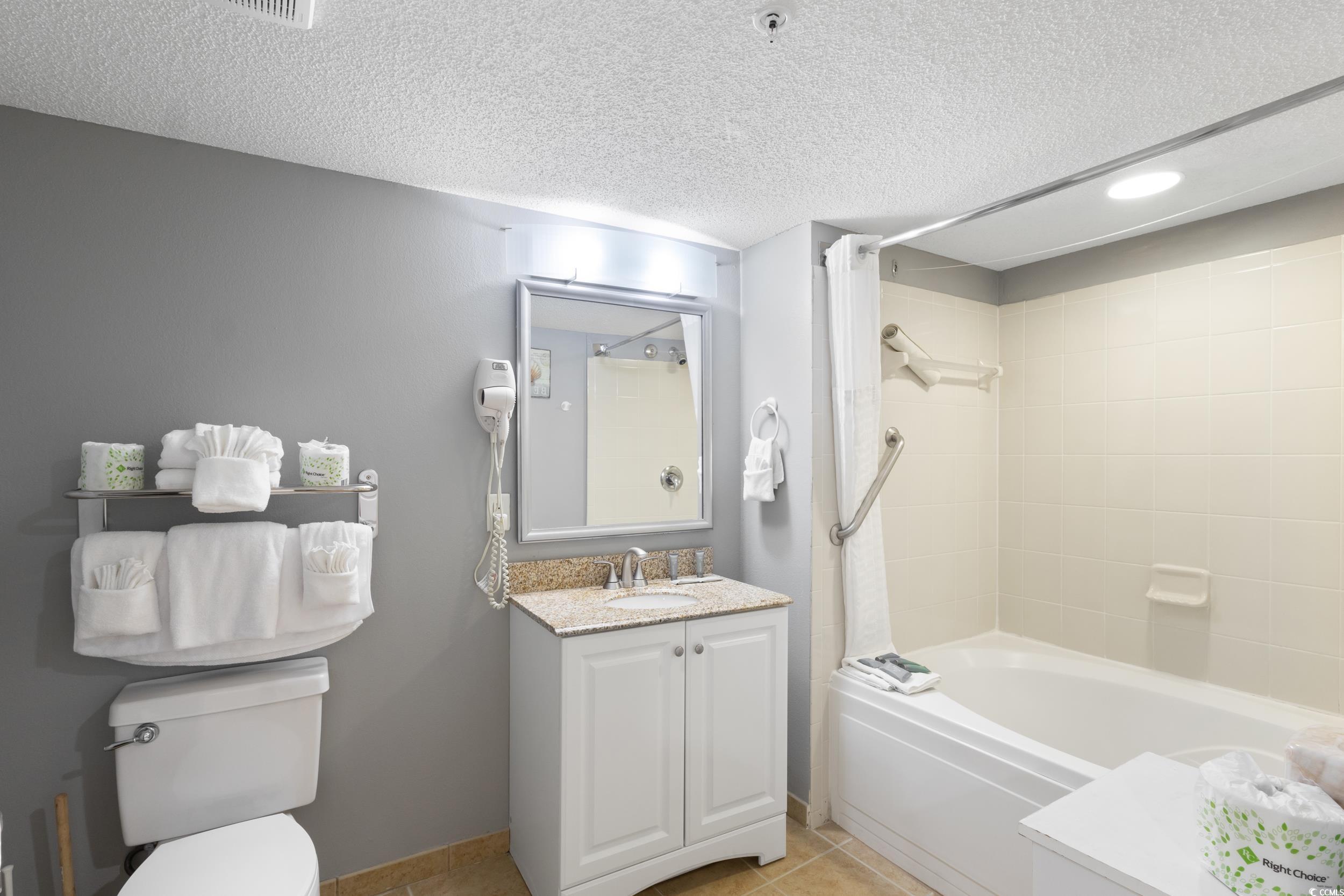 304 North Ocean Blvd. Unit: 506