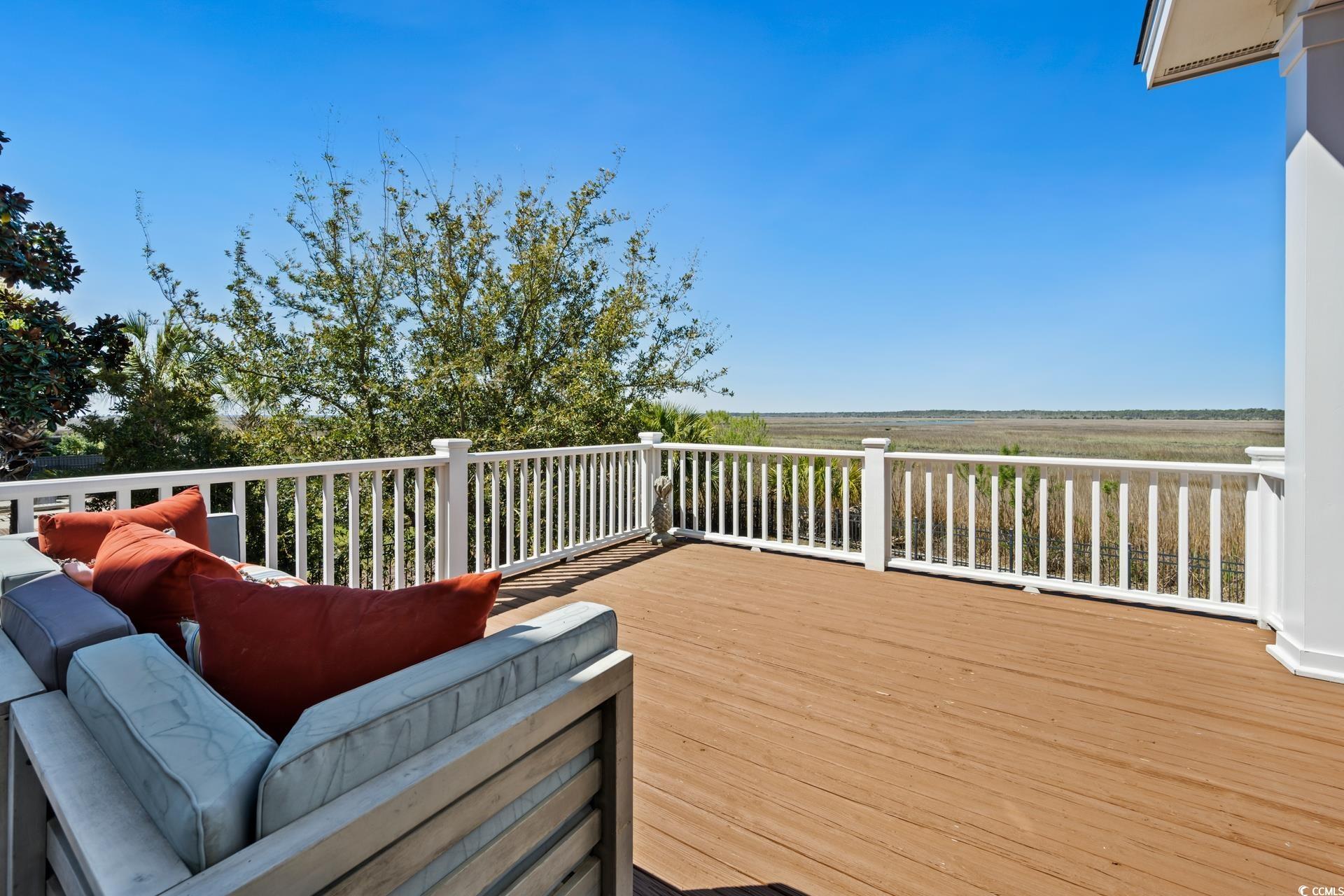 694 Dune Oaks Dr.
