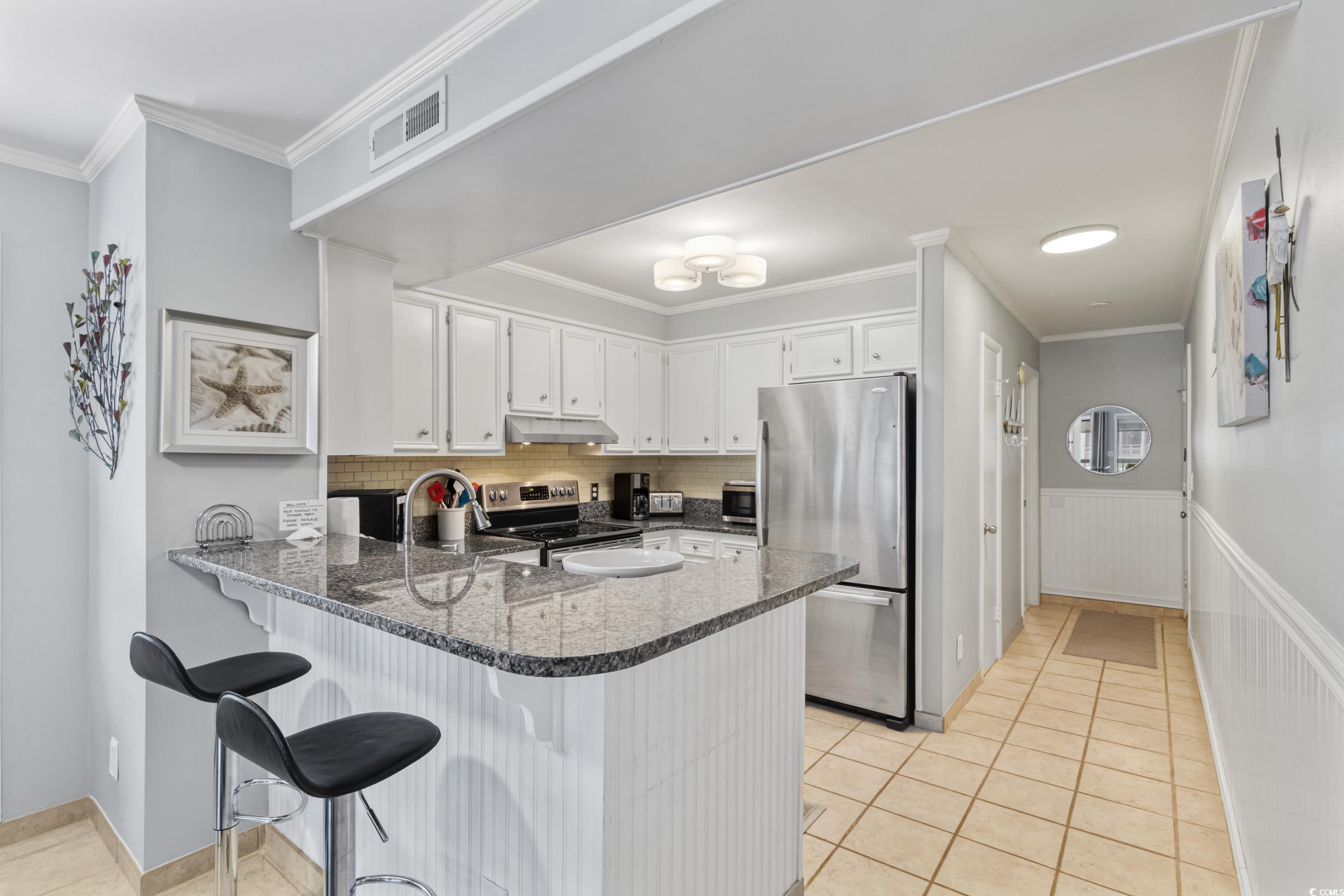 202 North Ocean Blvd. Unit: 109