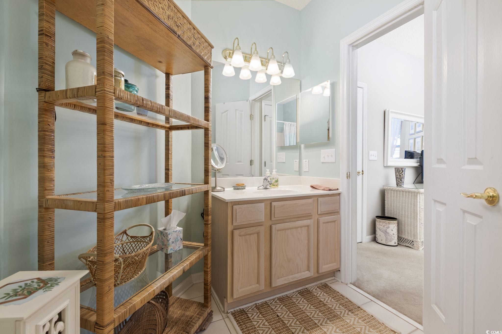 2150 Longwood Lakes Dr. Unit: 2150