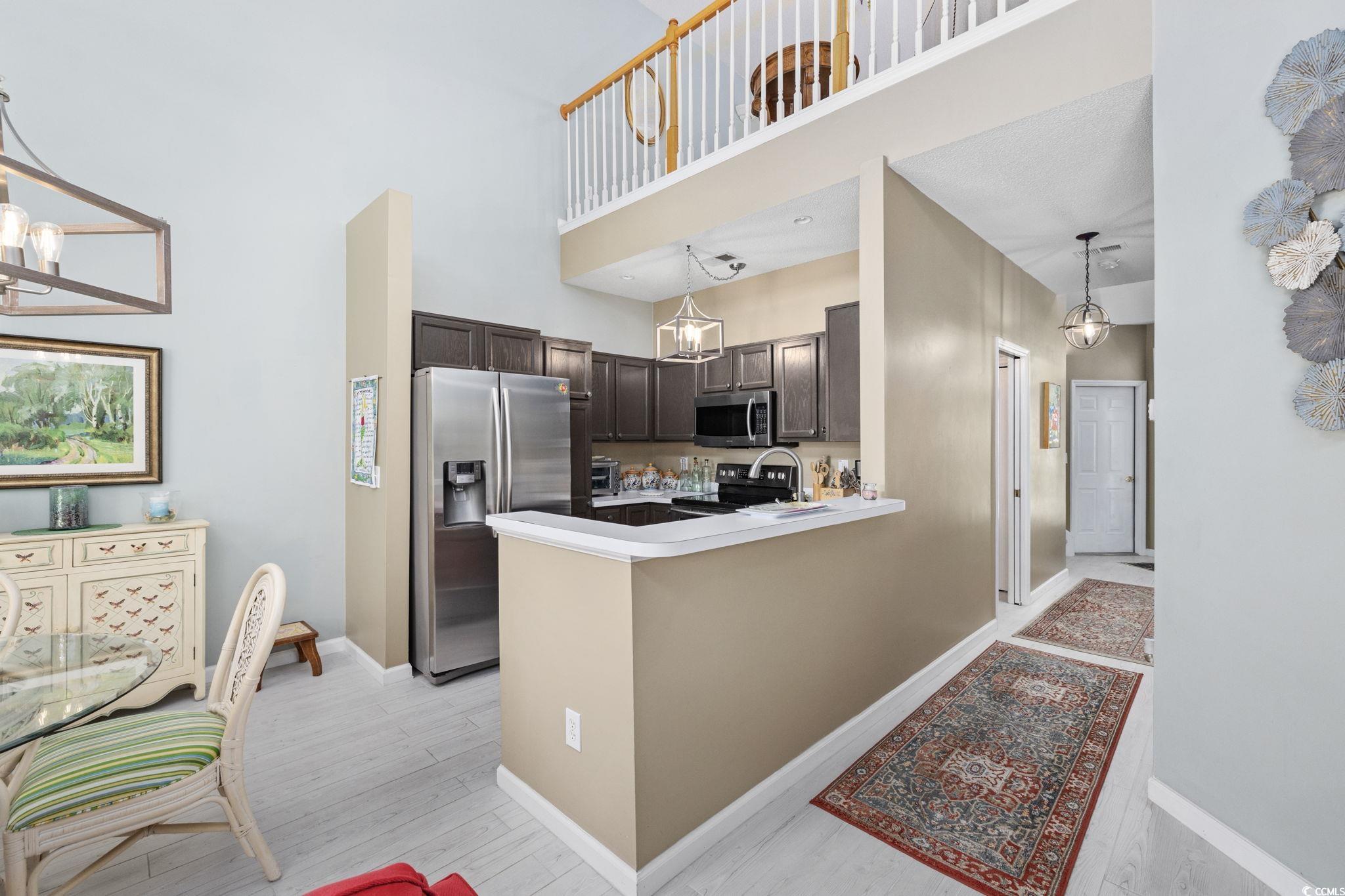 2150 Longwood Lakes Dr. Unit: 2150