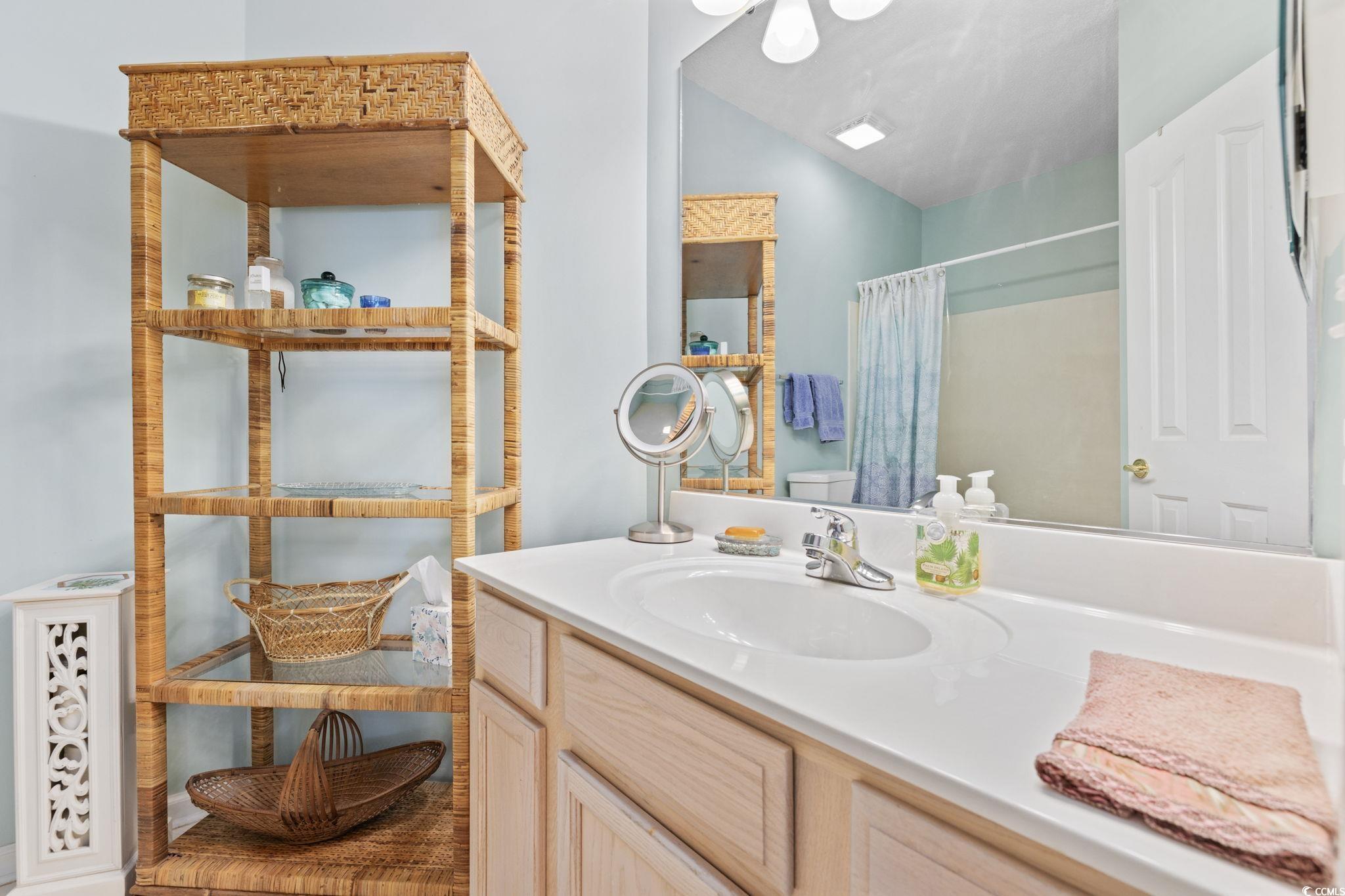 2150 Longwood Lakes Dr. Unit: 2150