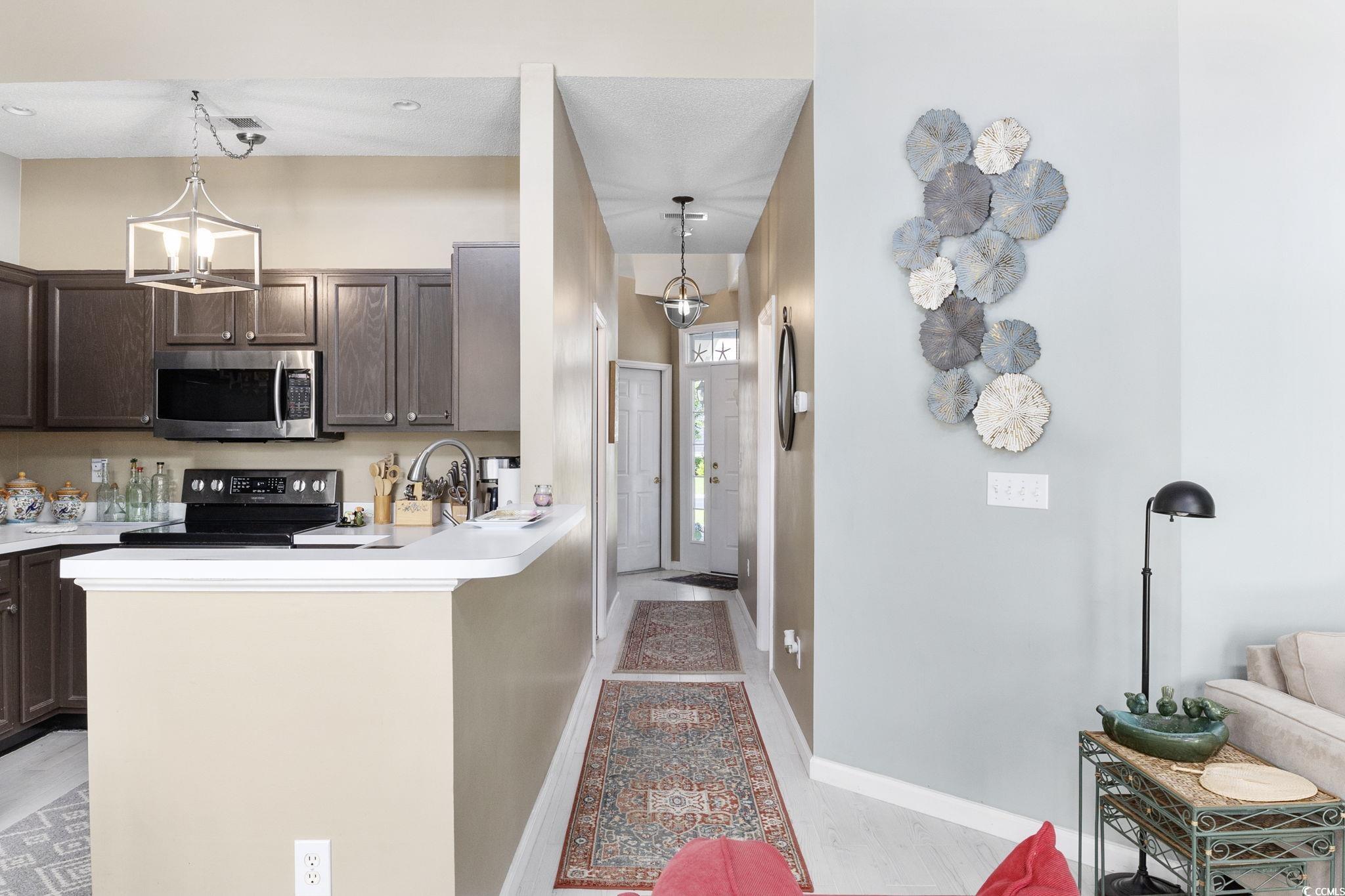 2150 Longwood Lakes Dr. Unit: 2150