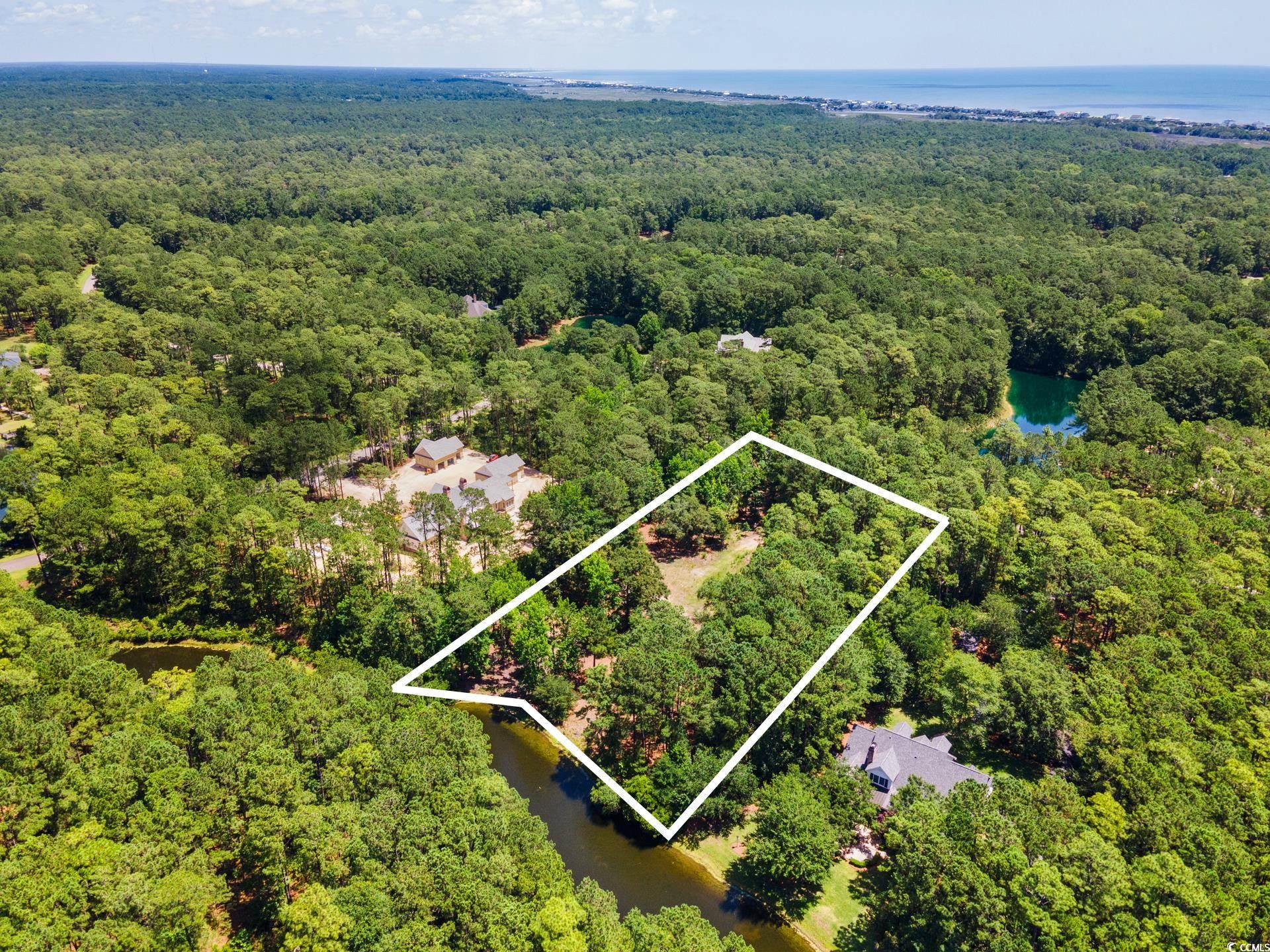 4198 Vanderbilt Blvd.