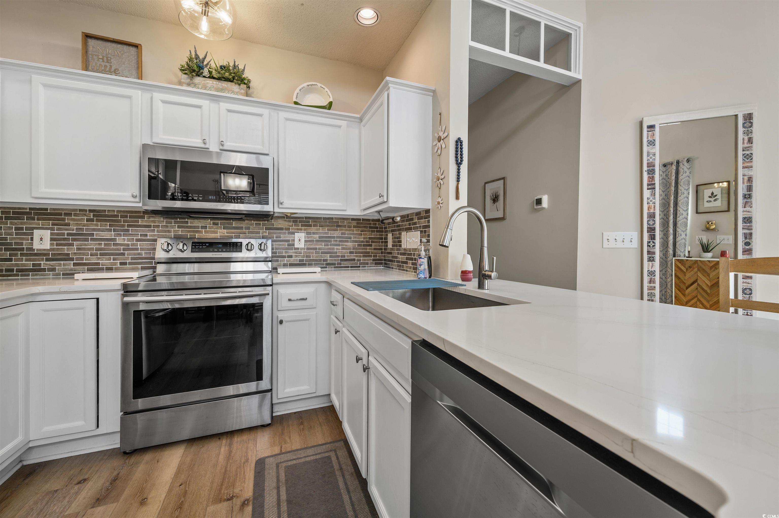 1984 Green Fern Ln. Unit: 1984