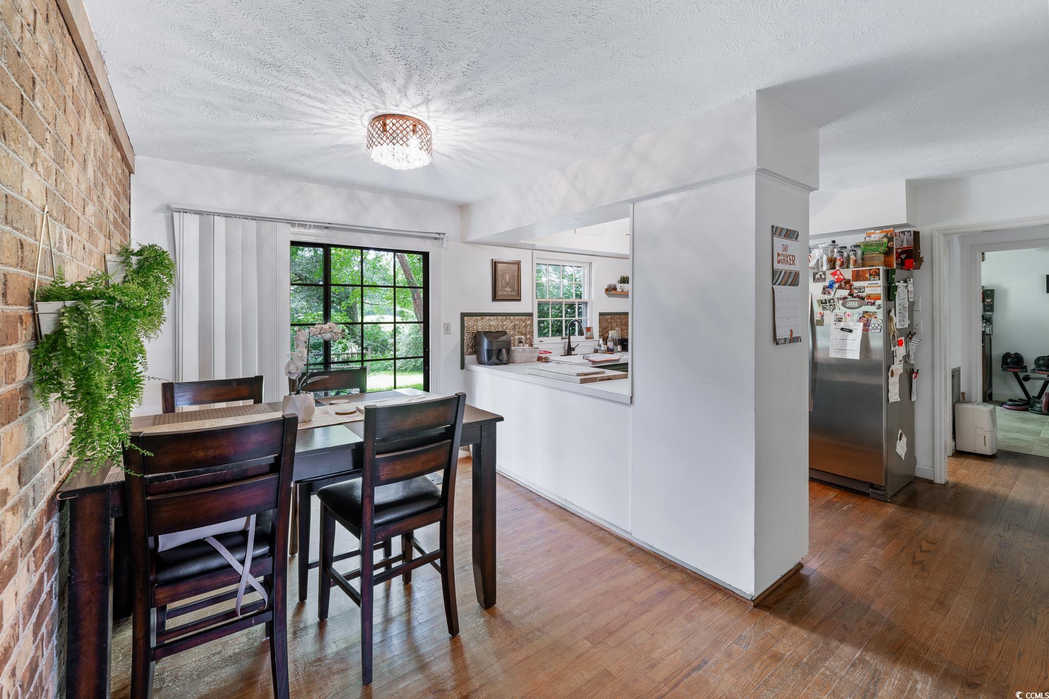 59 Bay Tree Ln.