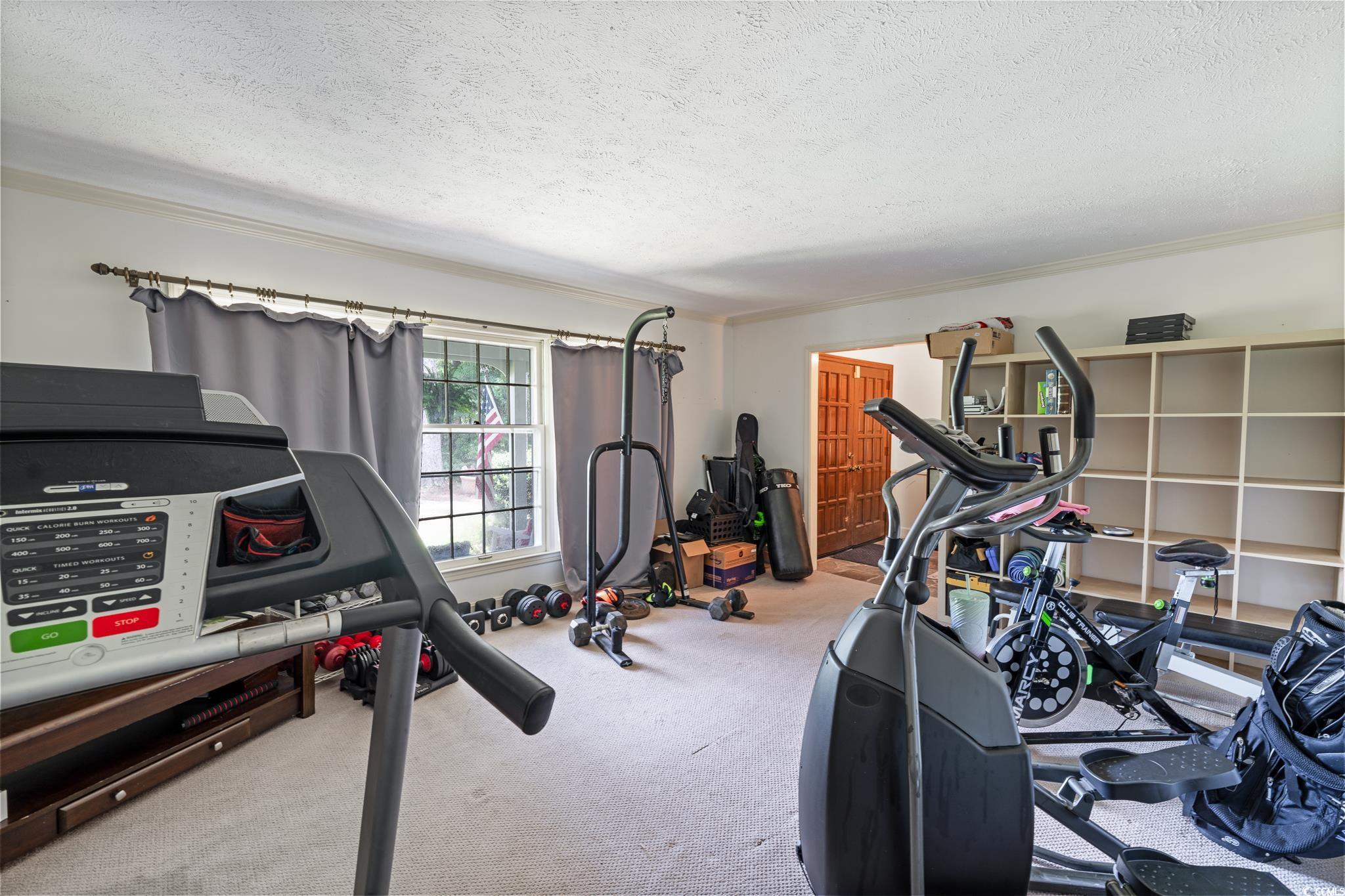 59 Bay Tree Ln.