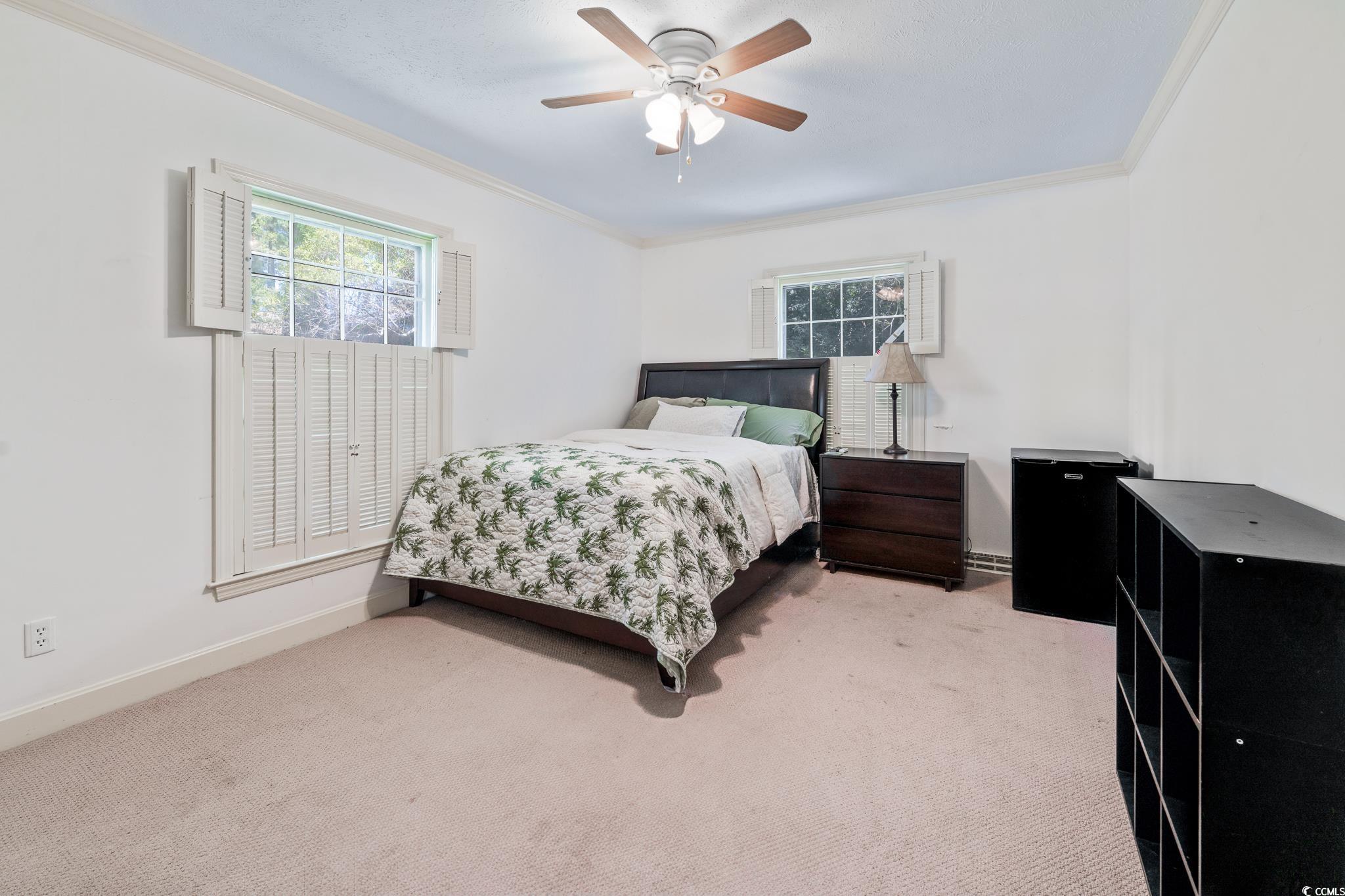 59 Bay Tree Ln.