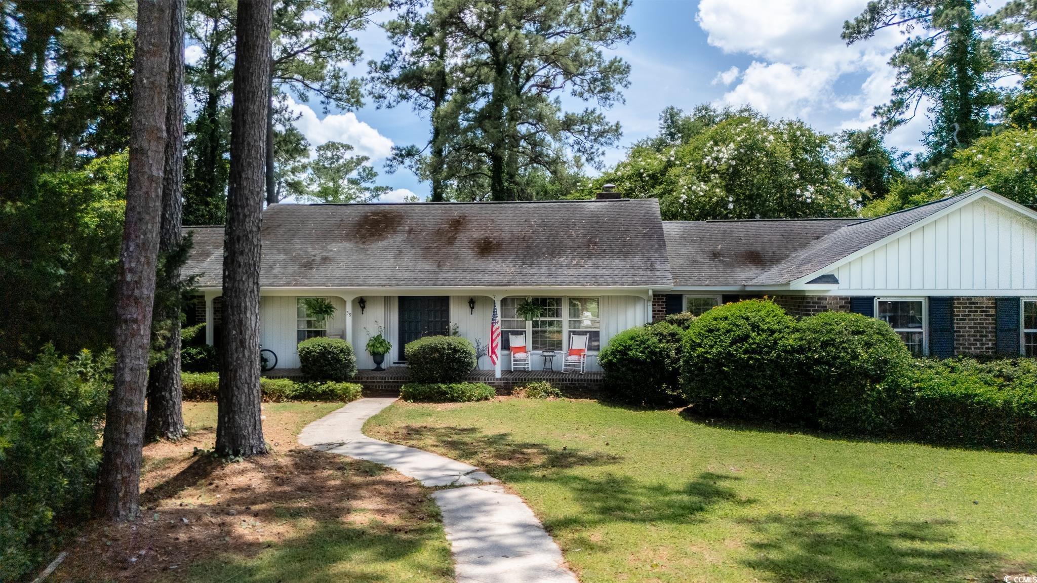 59 Bay Tree Ln.