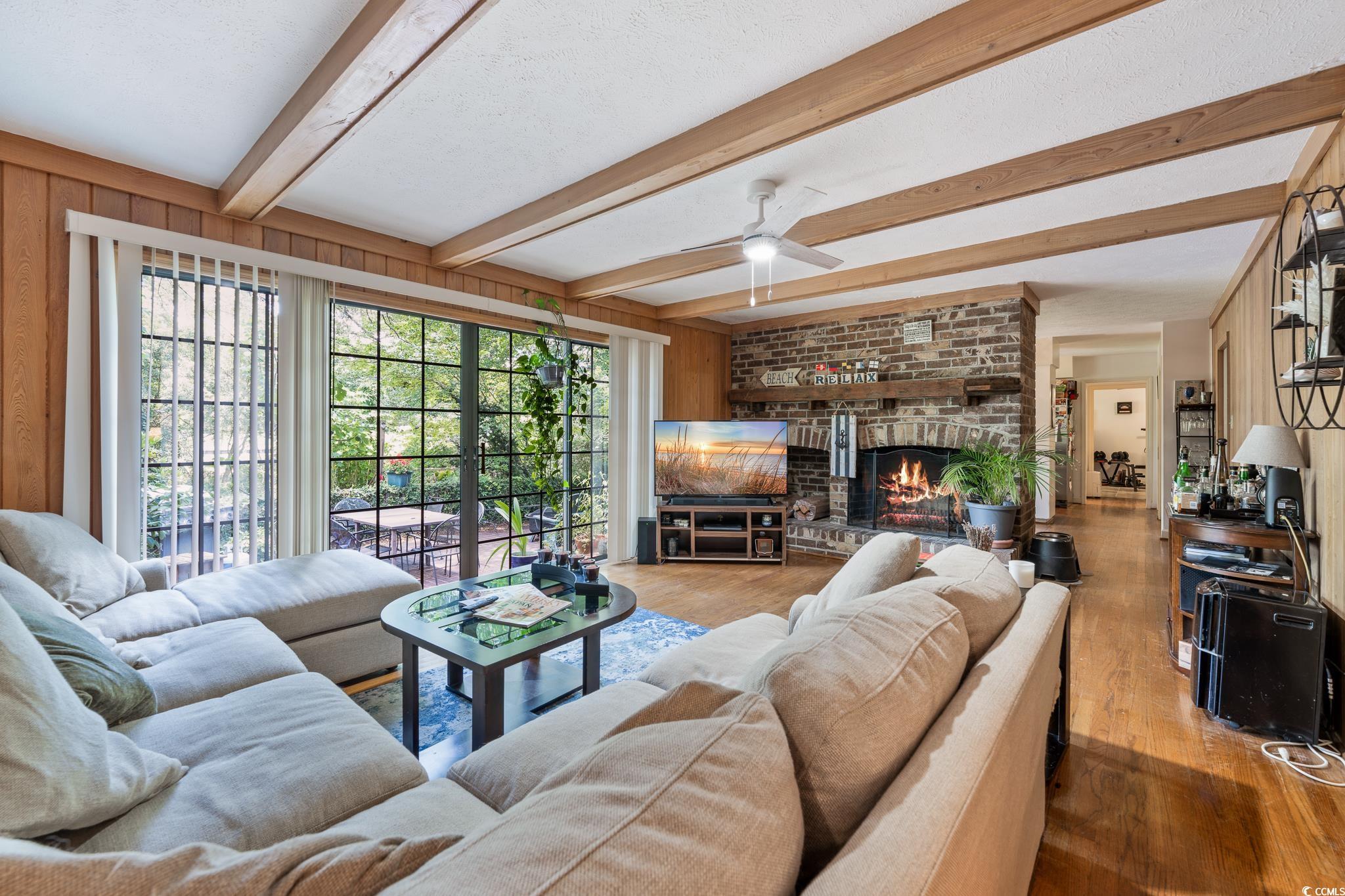 59 Bay Tree Ln.