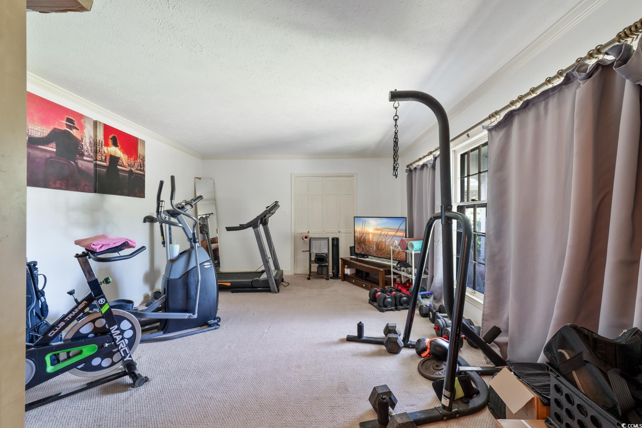 59 Bay Tree Ln.