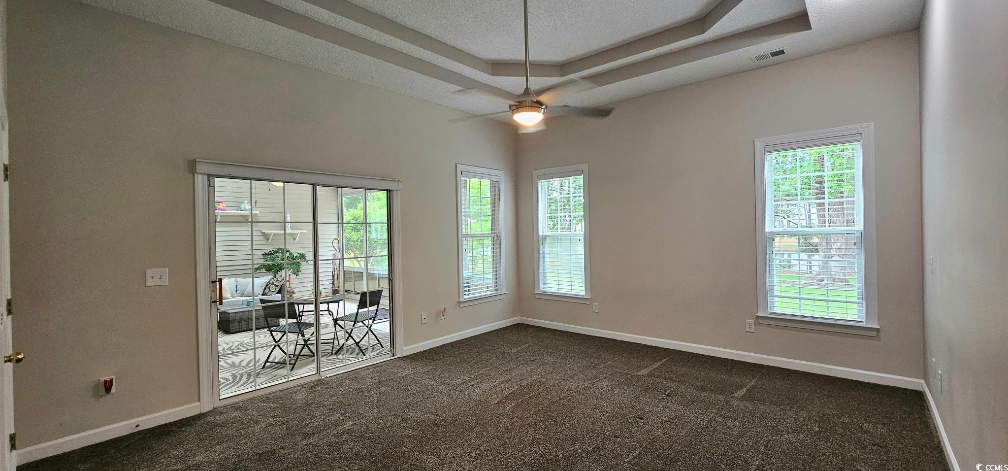 6400 Longwood Dr.