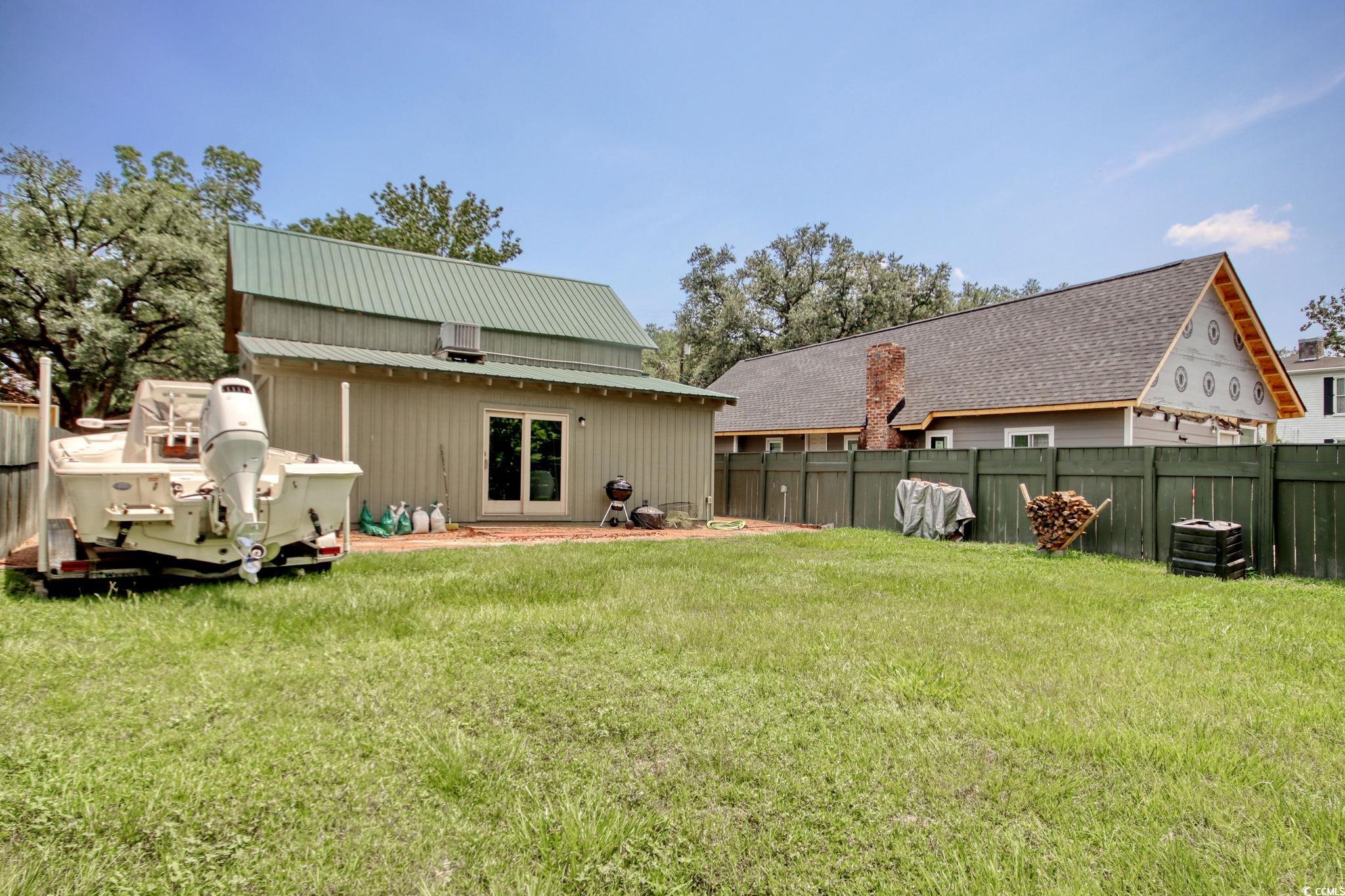 325 Orange St.