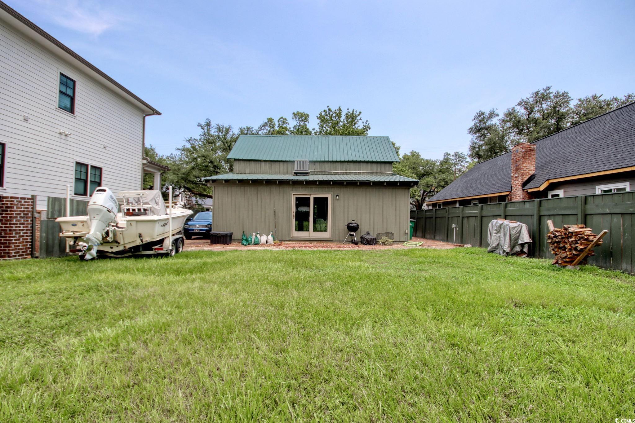 325 Orange St.