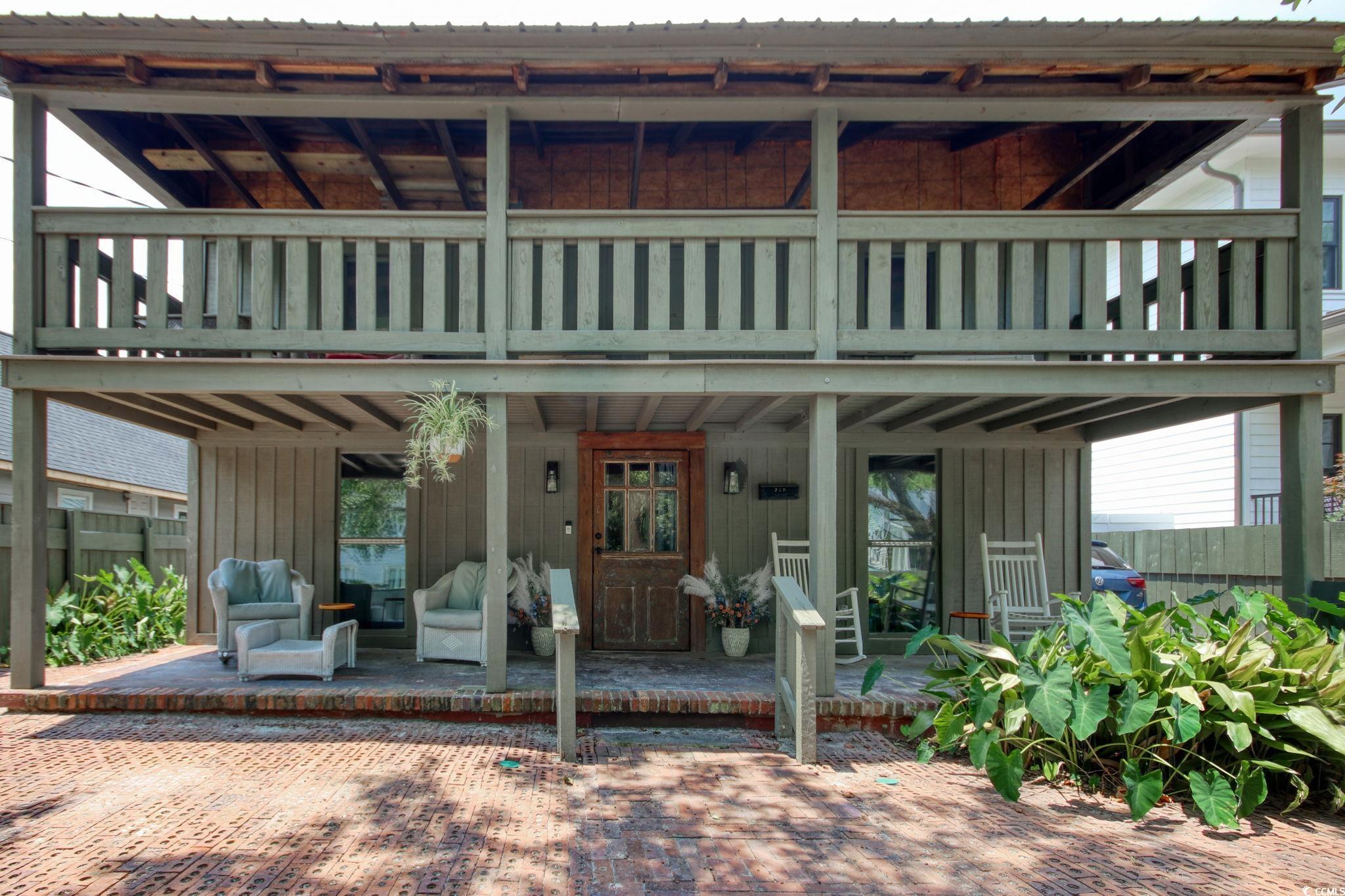 325 Orange St.