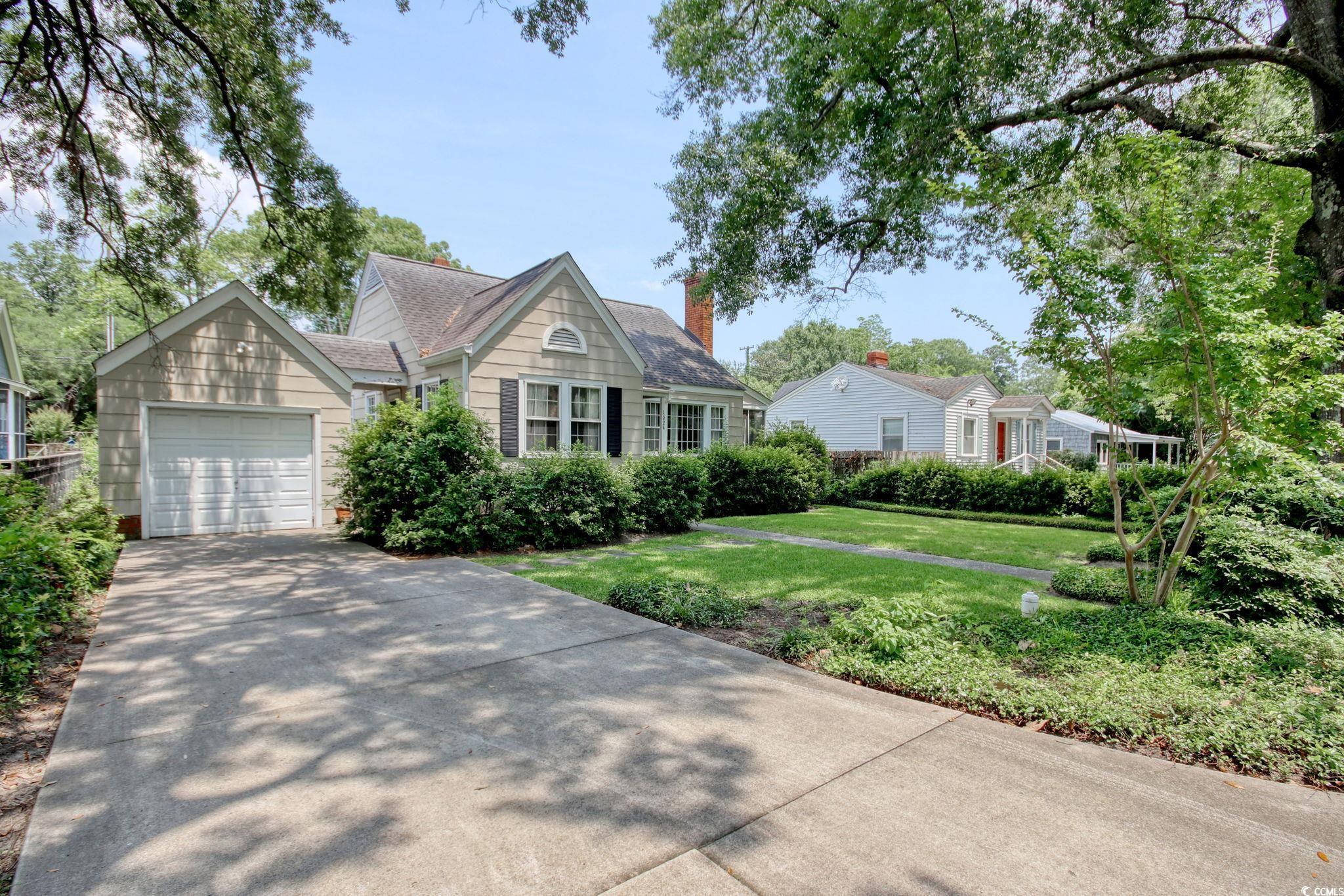 1024 Palmetto St.