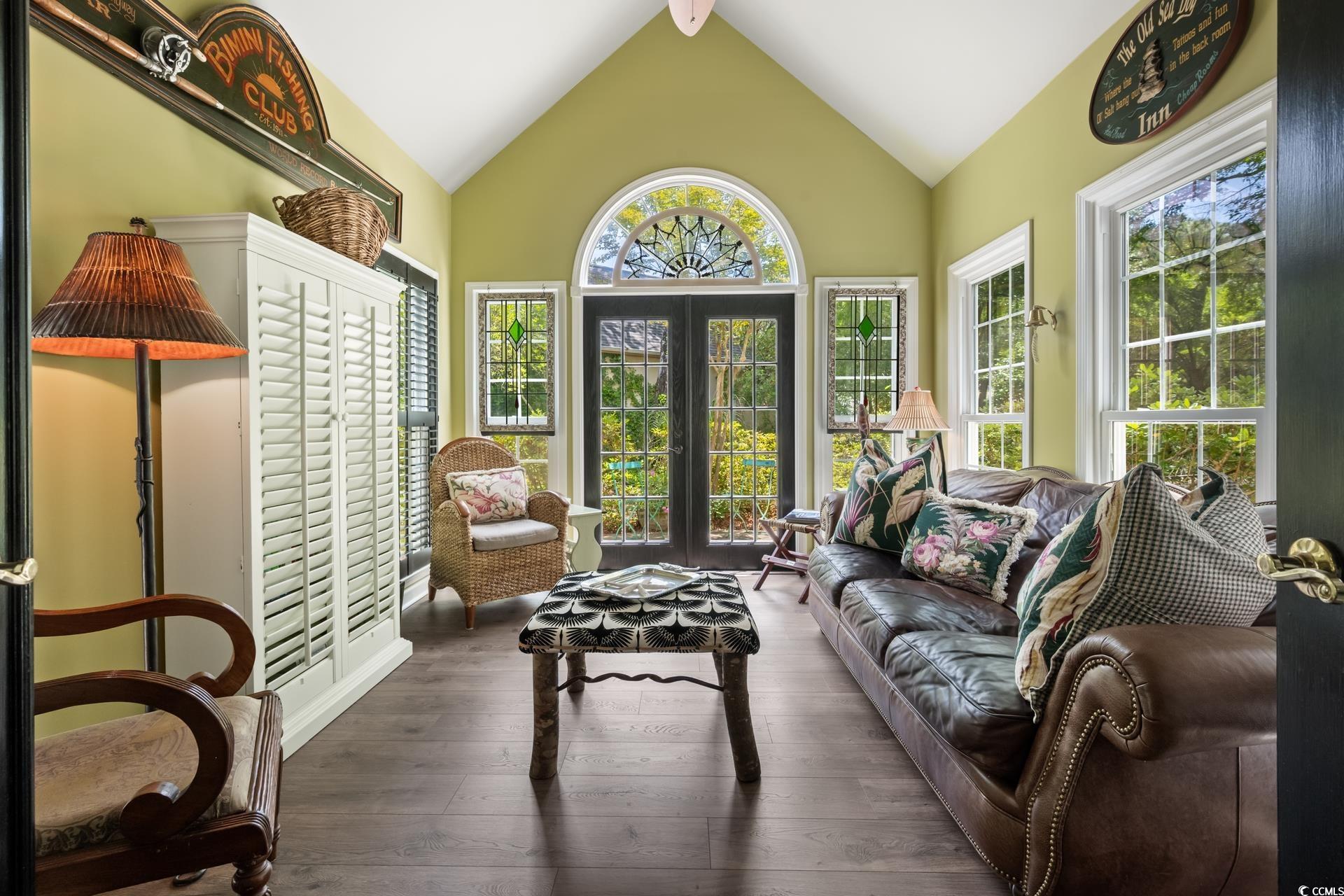 81 Prestwick Dr.