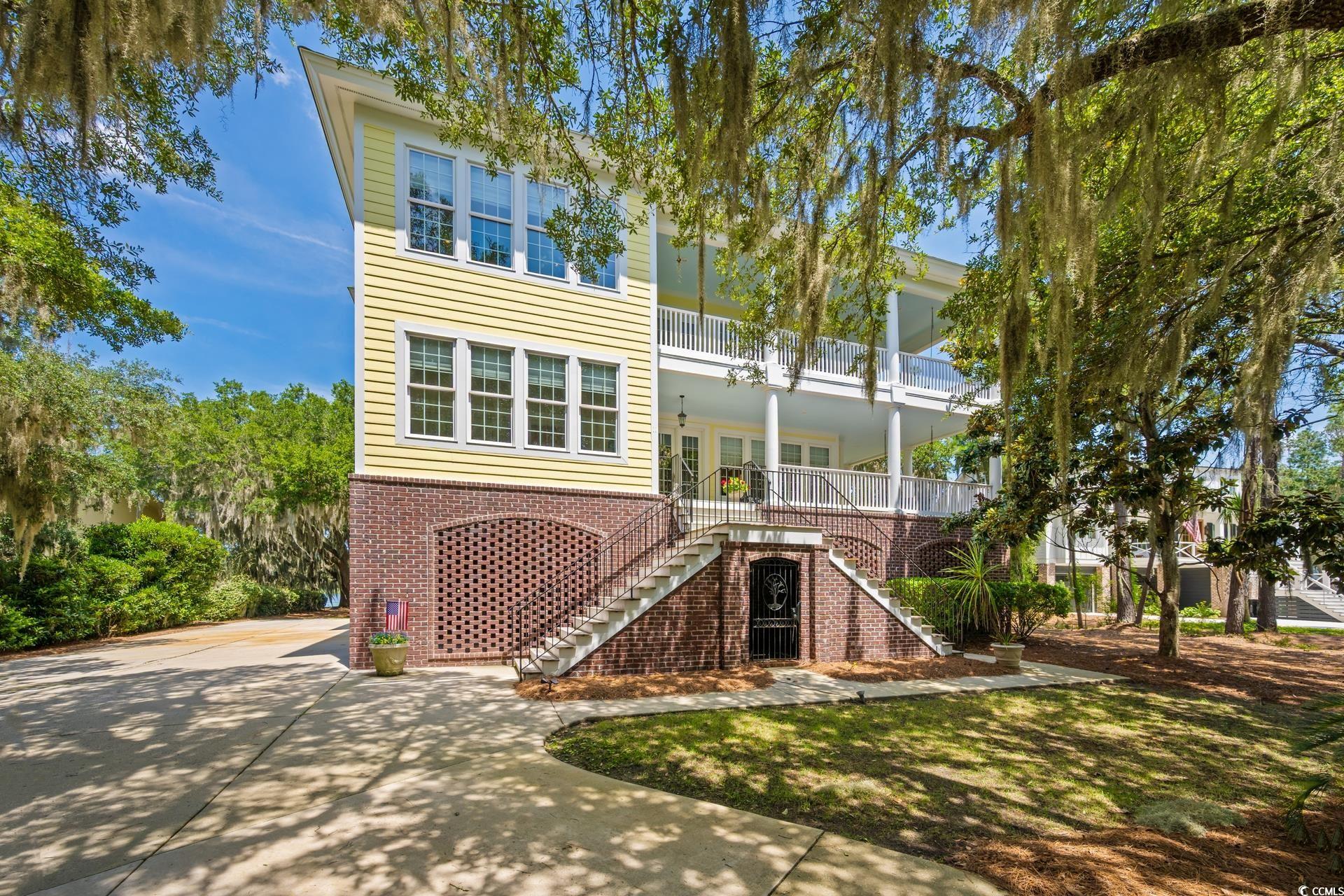 3085 Luvan Blvd.