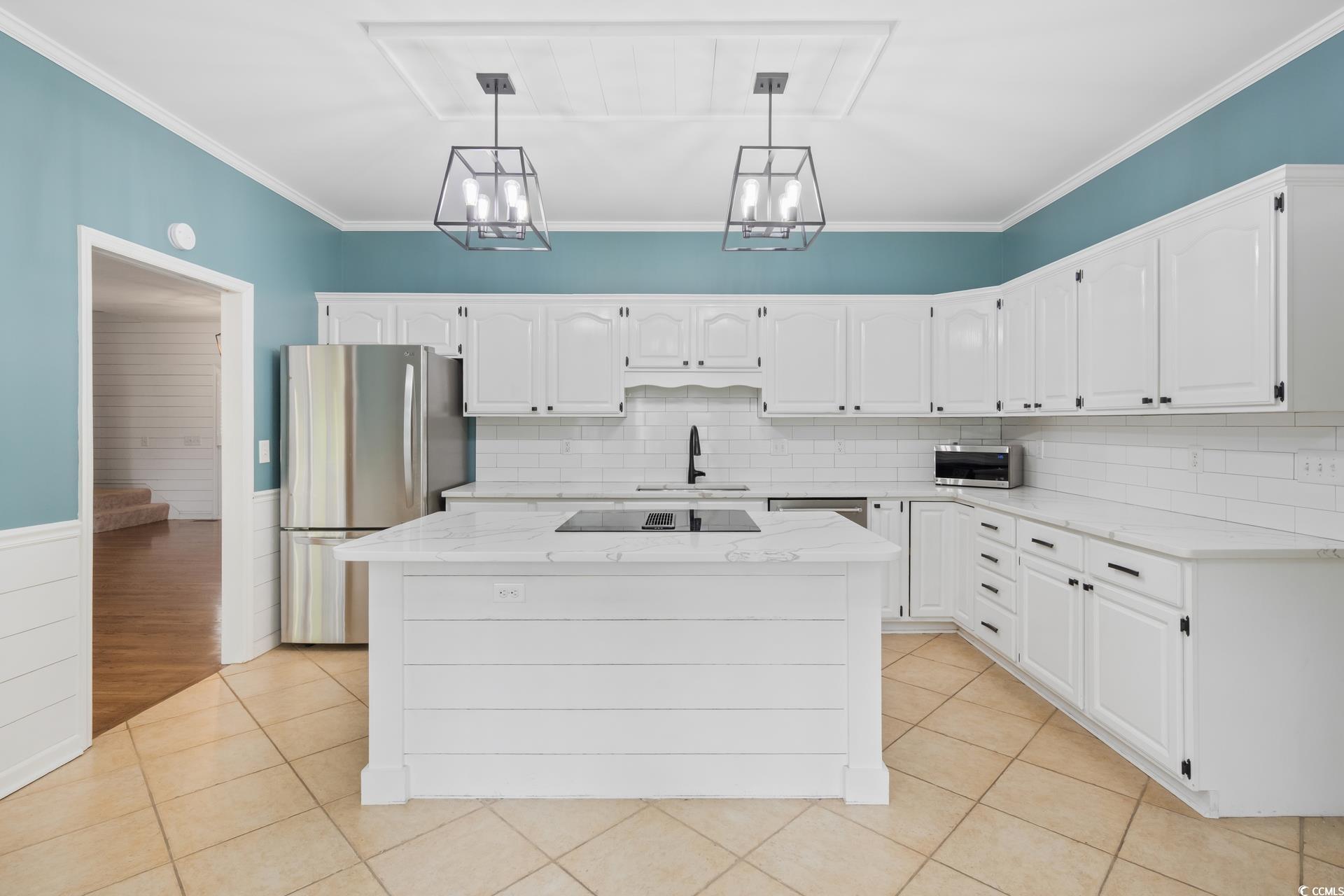 40 Capt Anthony White Ln.