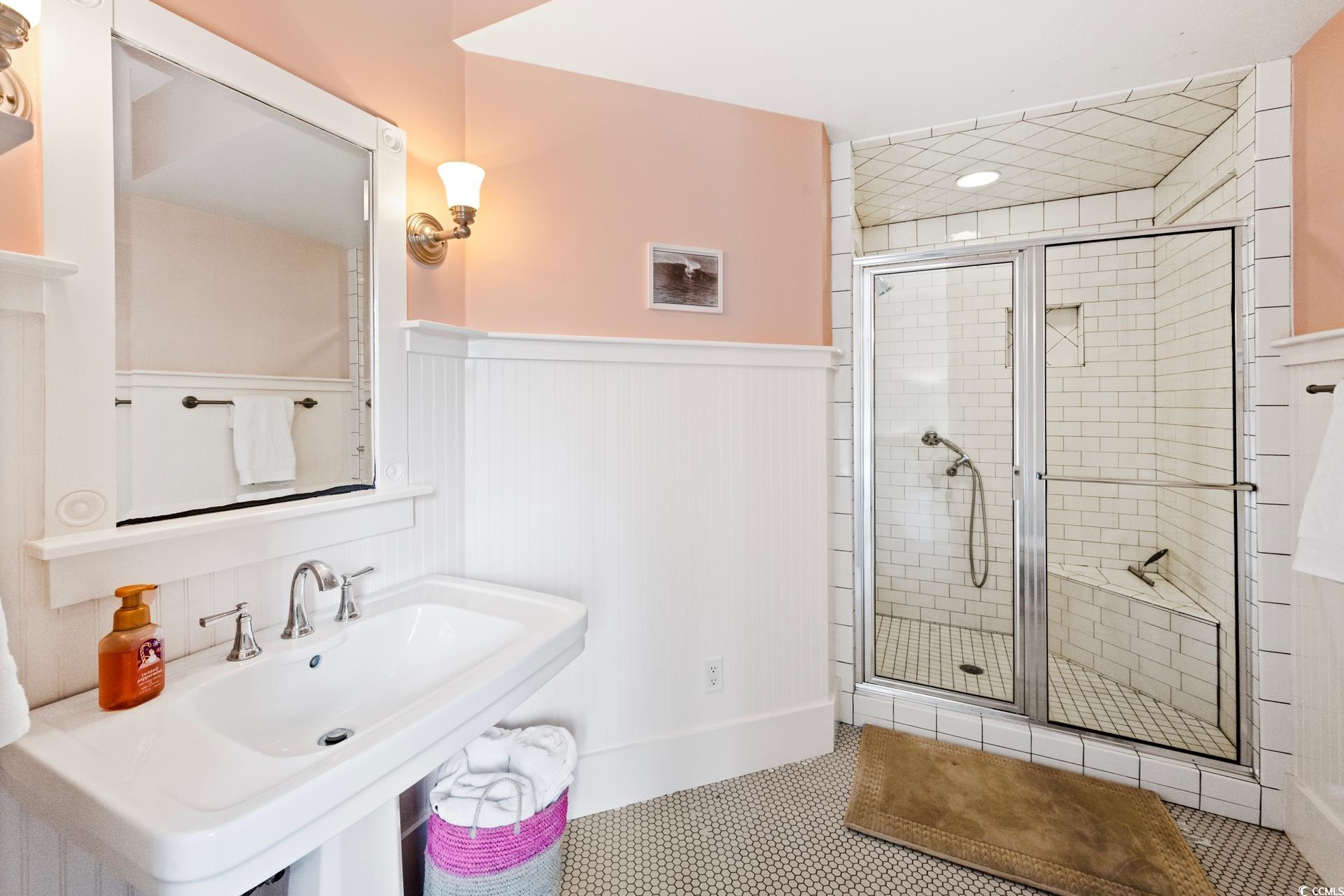 78 Ocean Park Loop