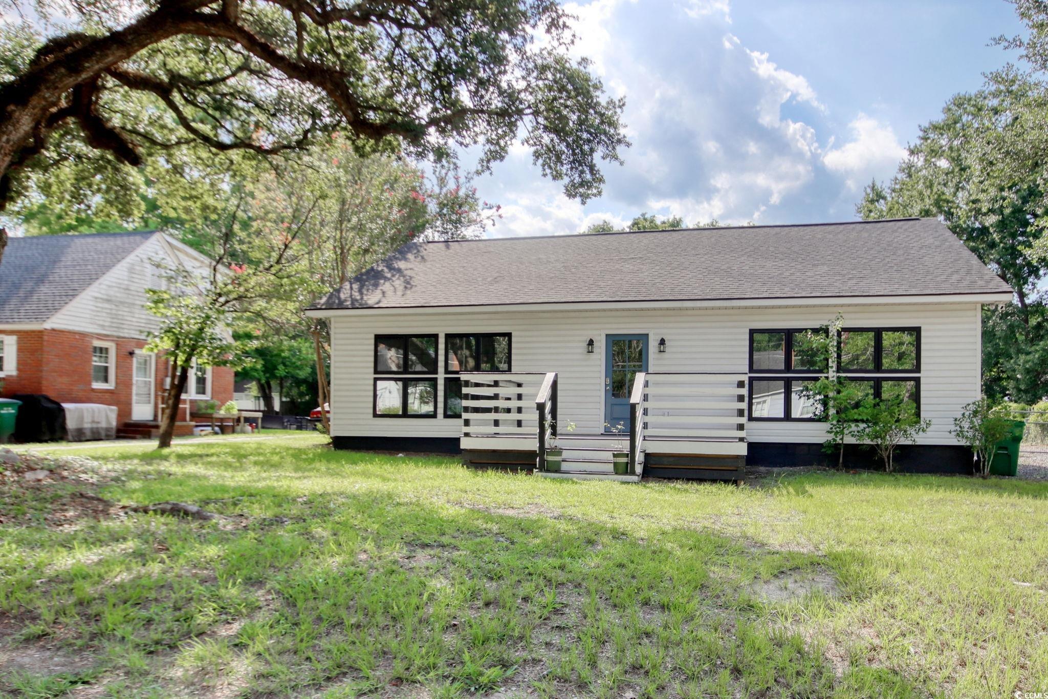 1710 Oak St.