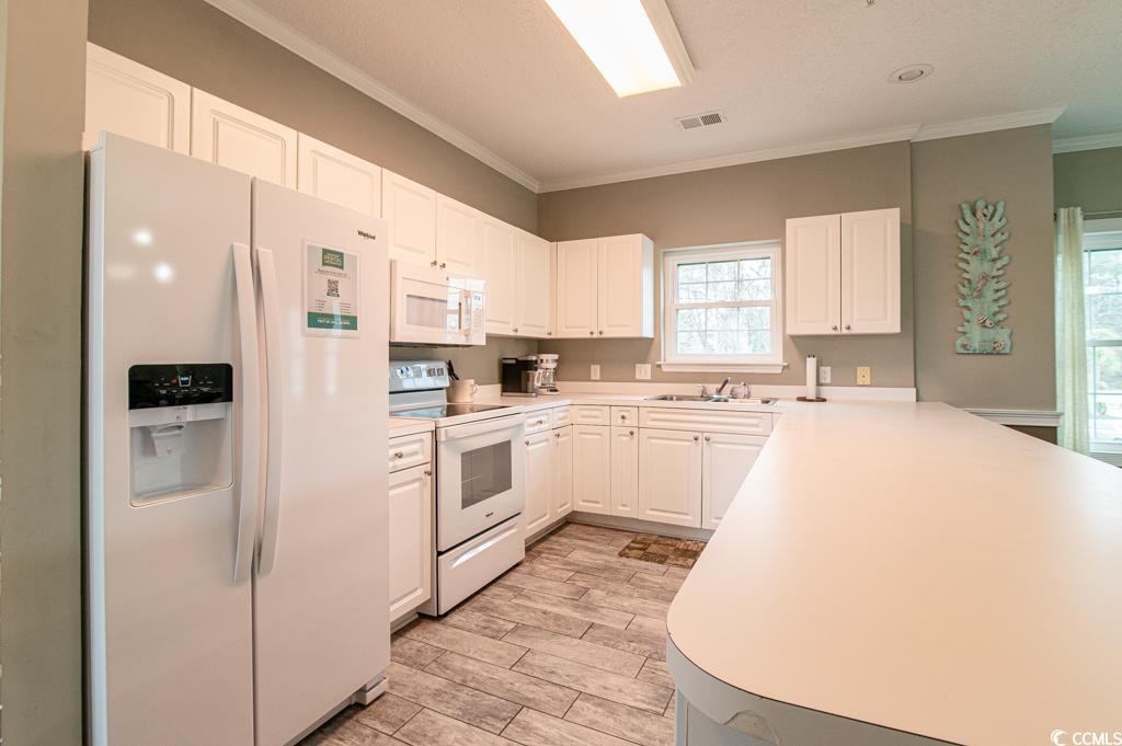 4827 Orchid Way Unit: 201