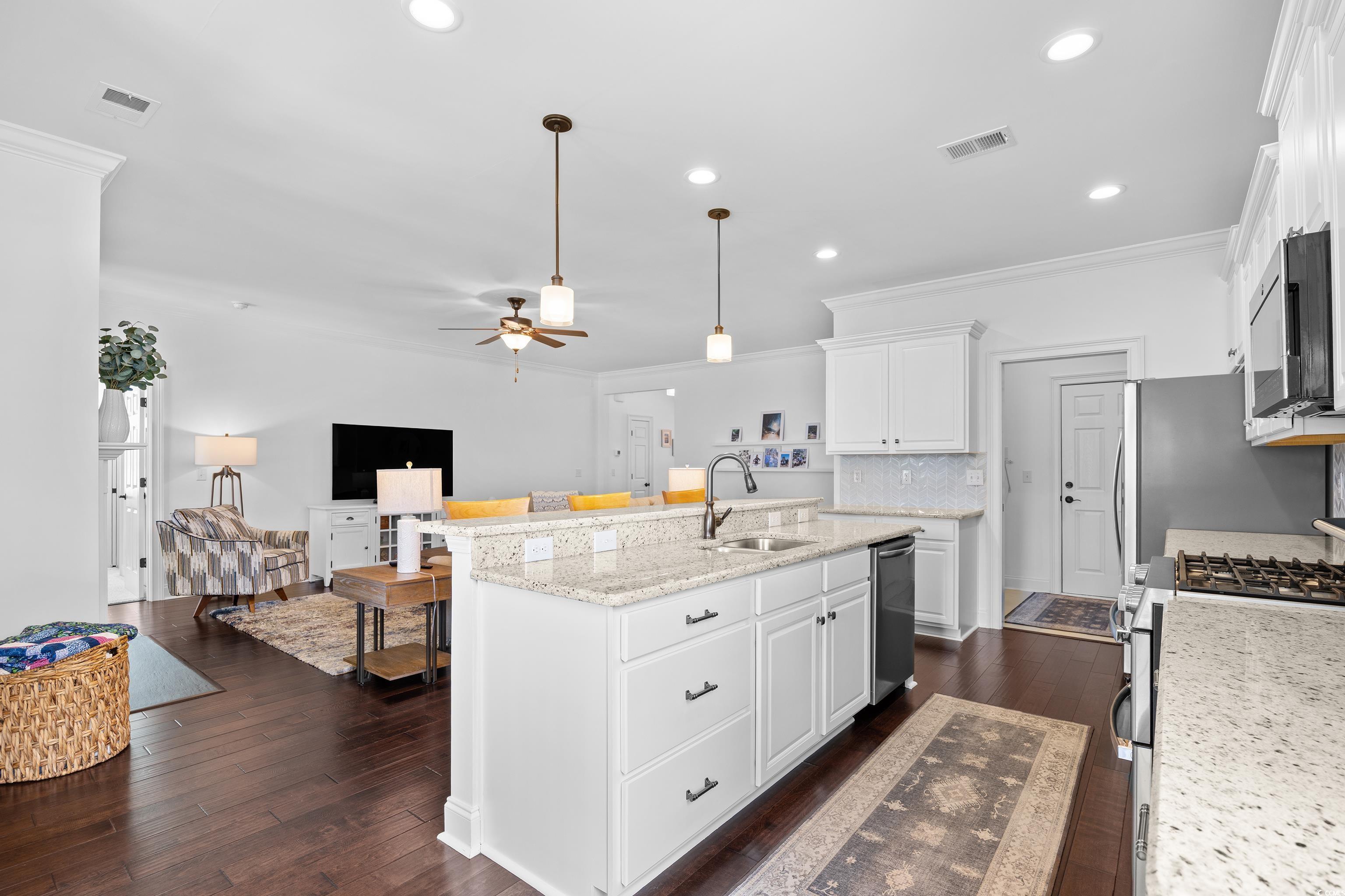 175 Summerlight Dr.