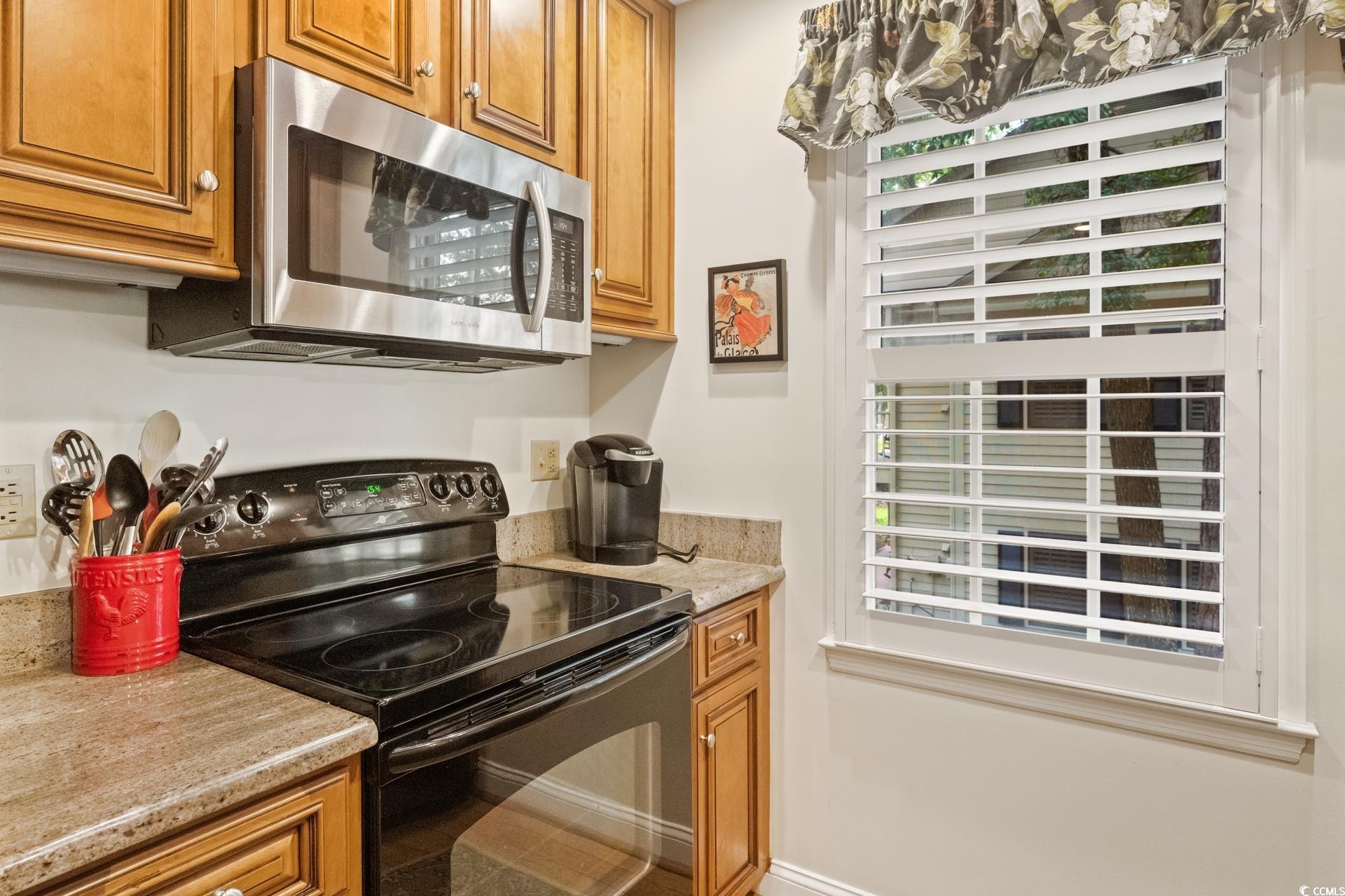 60-3 Stillwood Dr. Unit: 60-3