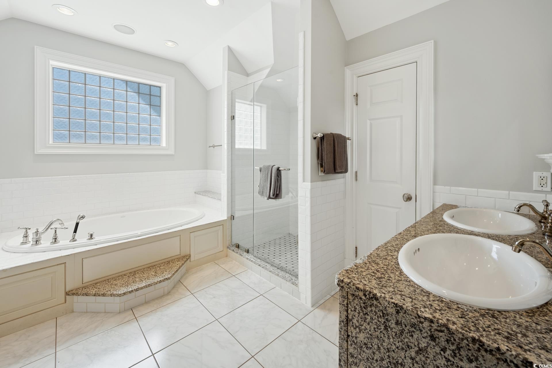 718 Collins Meadow Dr.