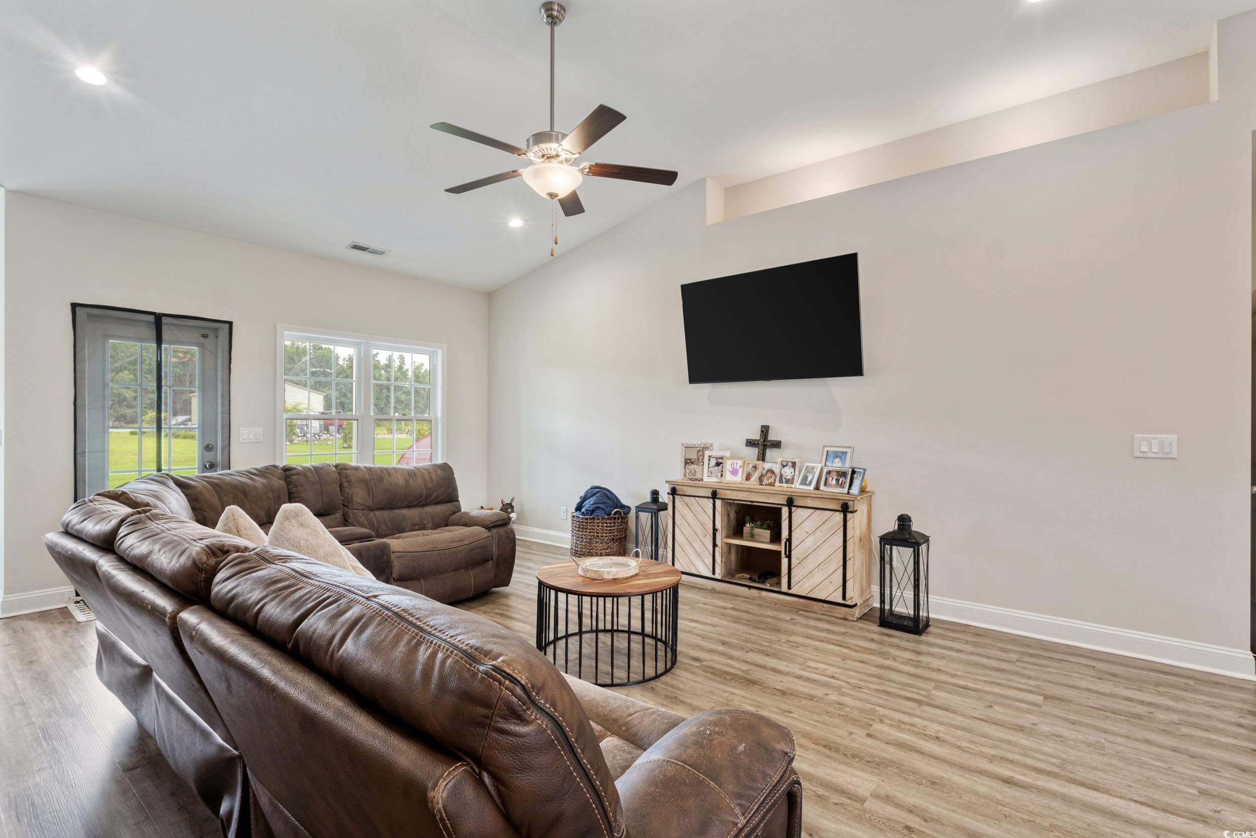 3354 Red Bluff Rd.