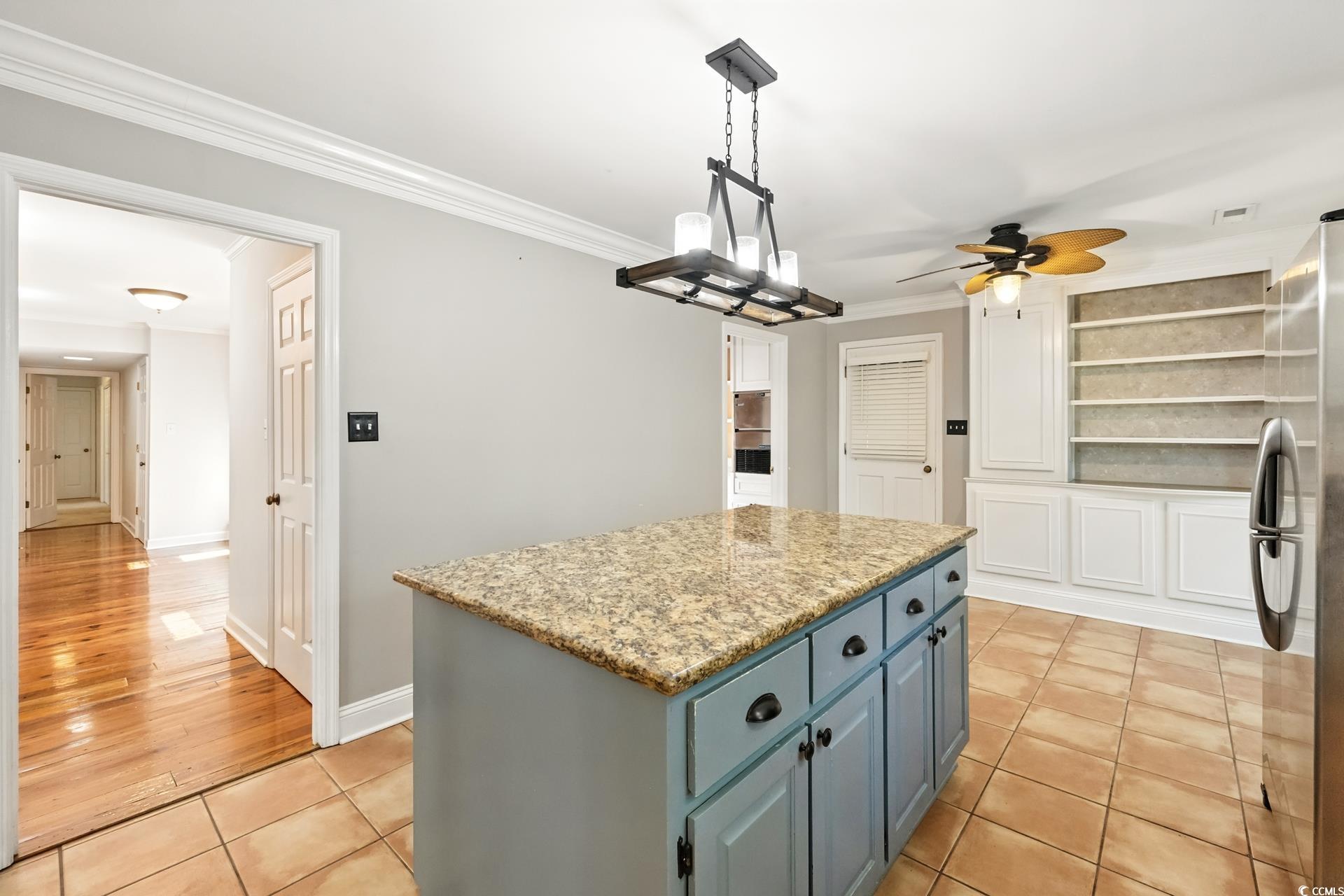 695 Country Club Dr.