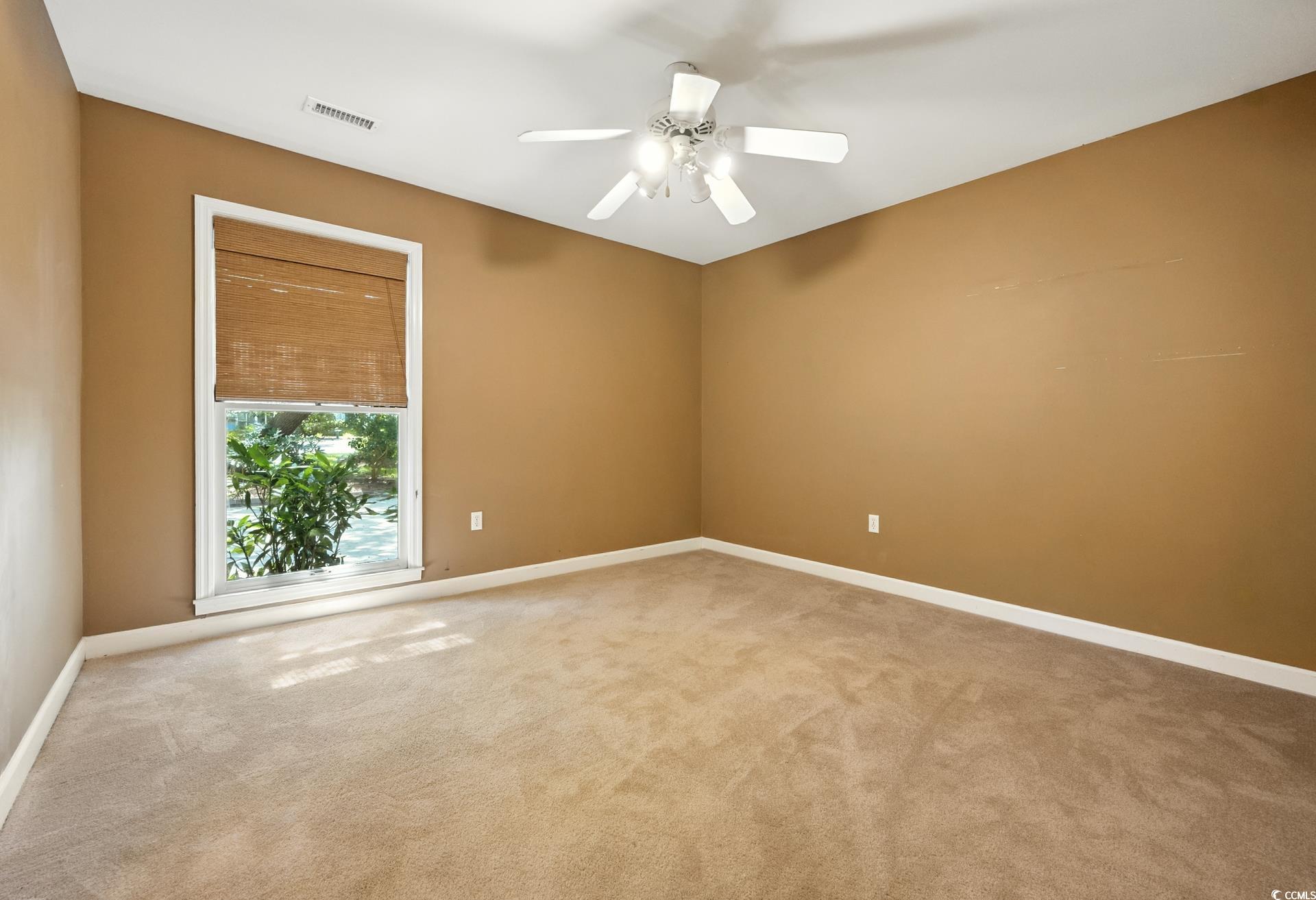 695 Country Club Dr.