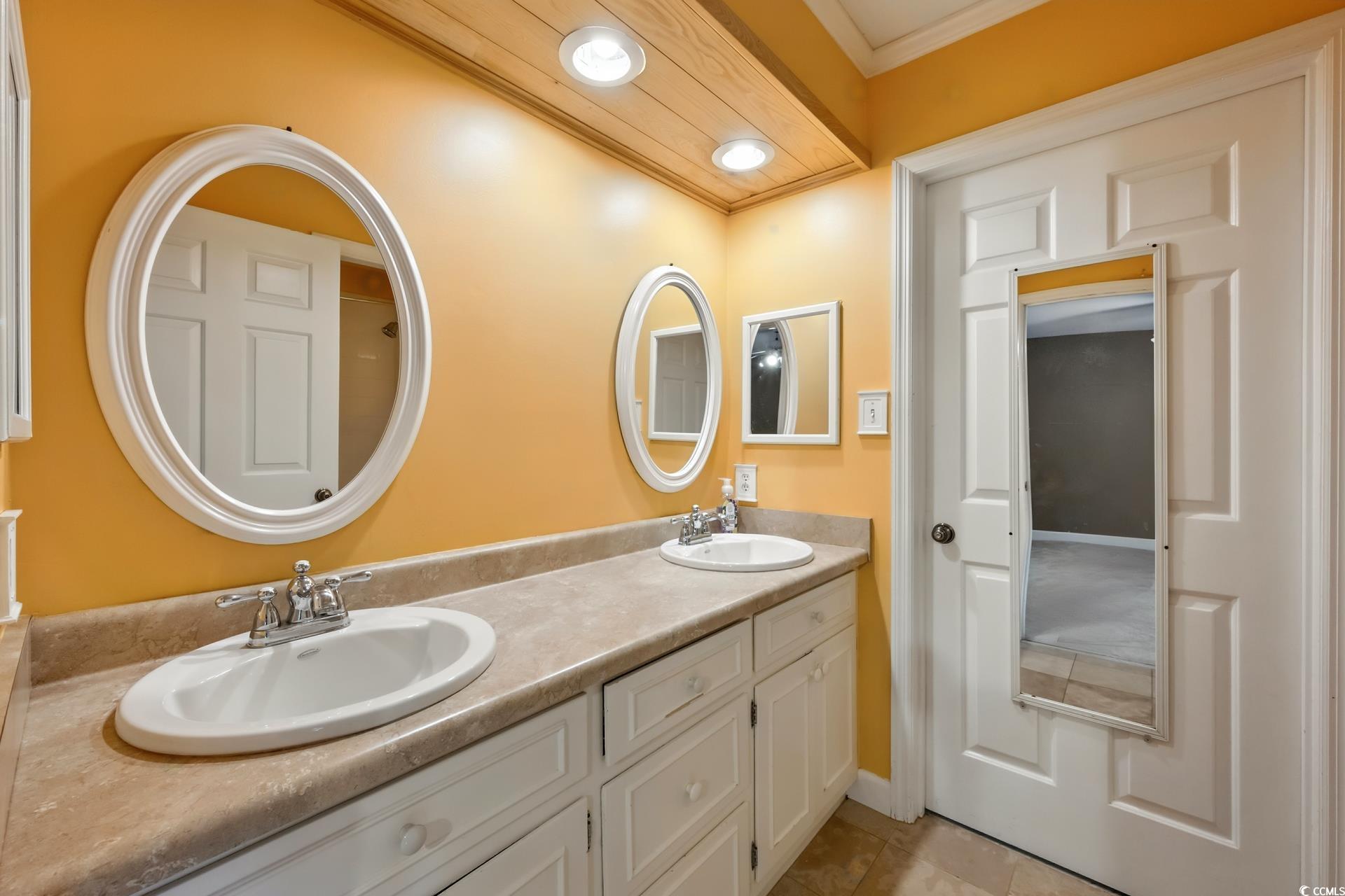 695 Country Club Dr.