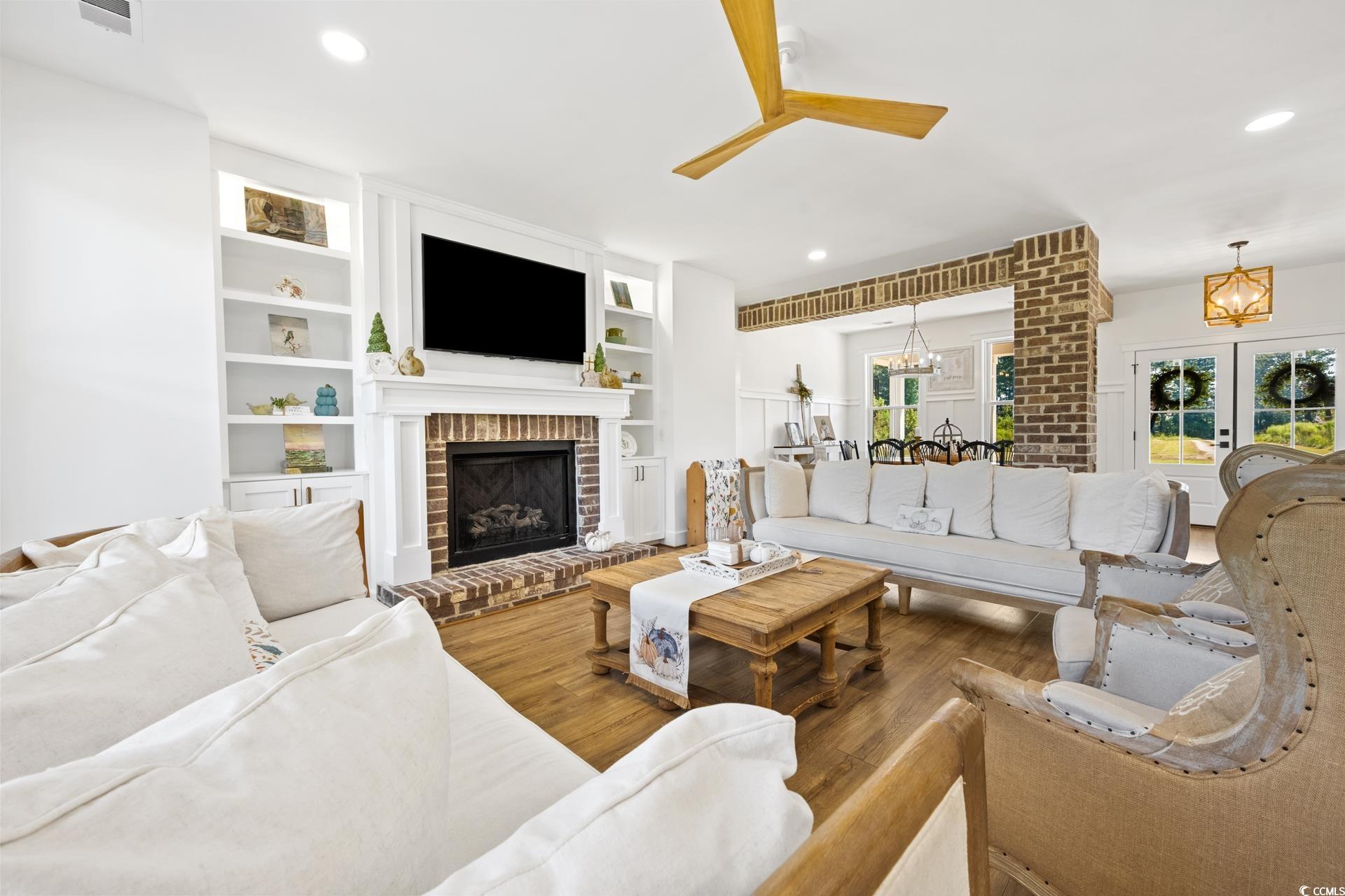 427 Gandy Dr.