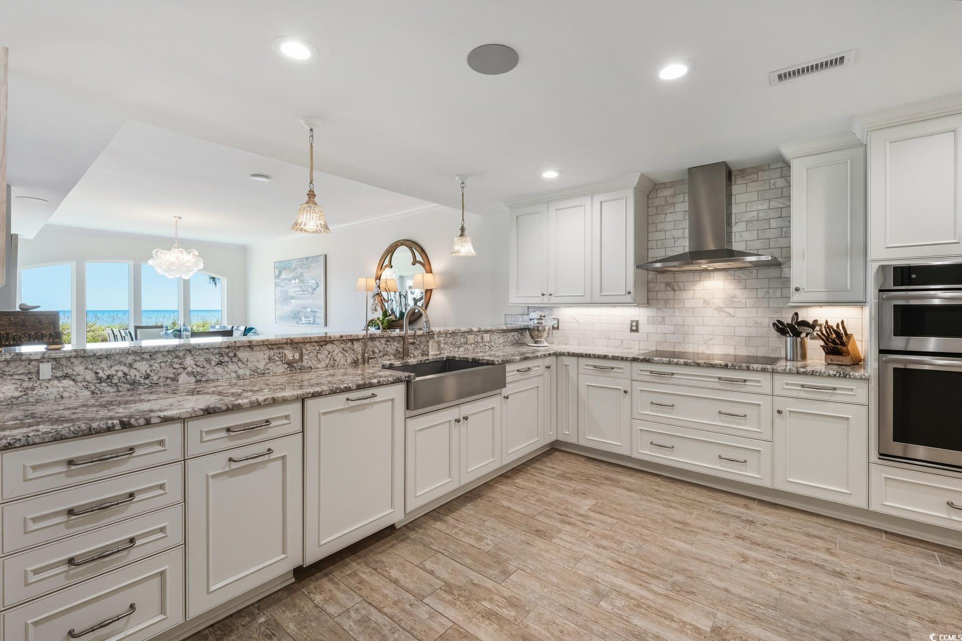 102 Summer Haven Ct.