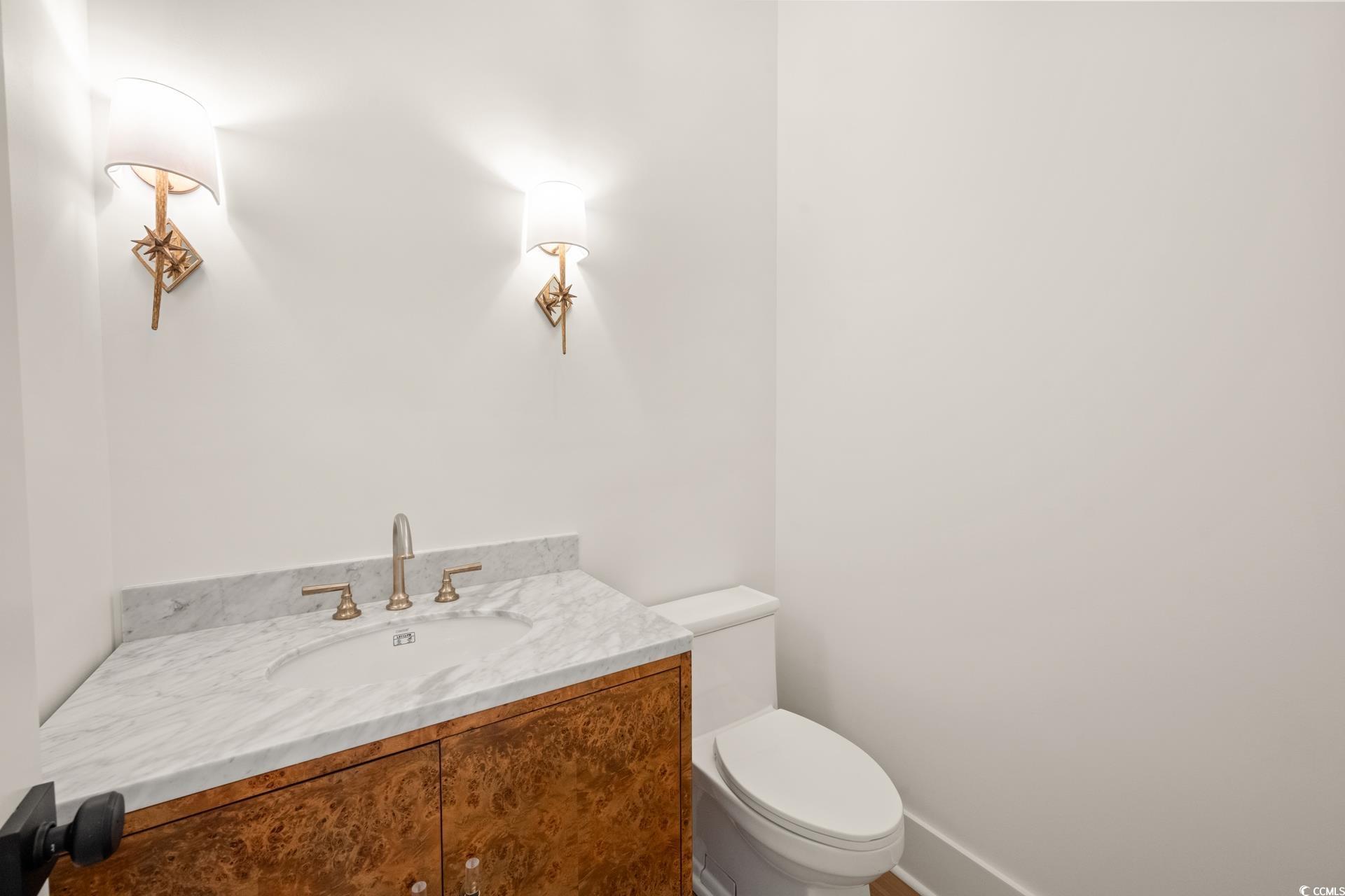 575 Collins Meadow Dr.