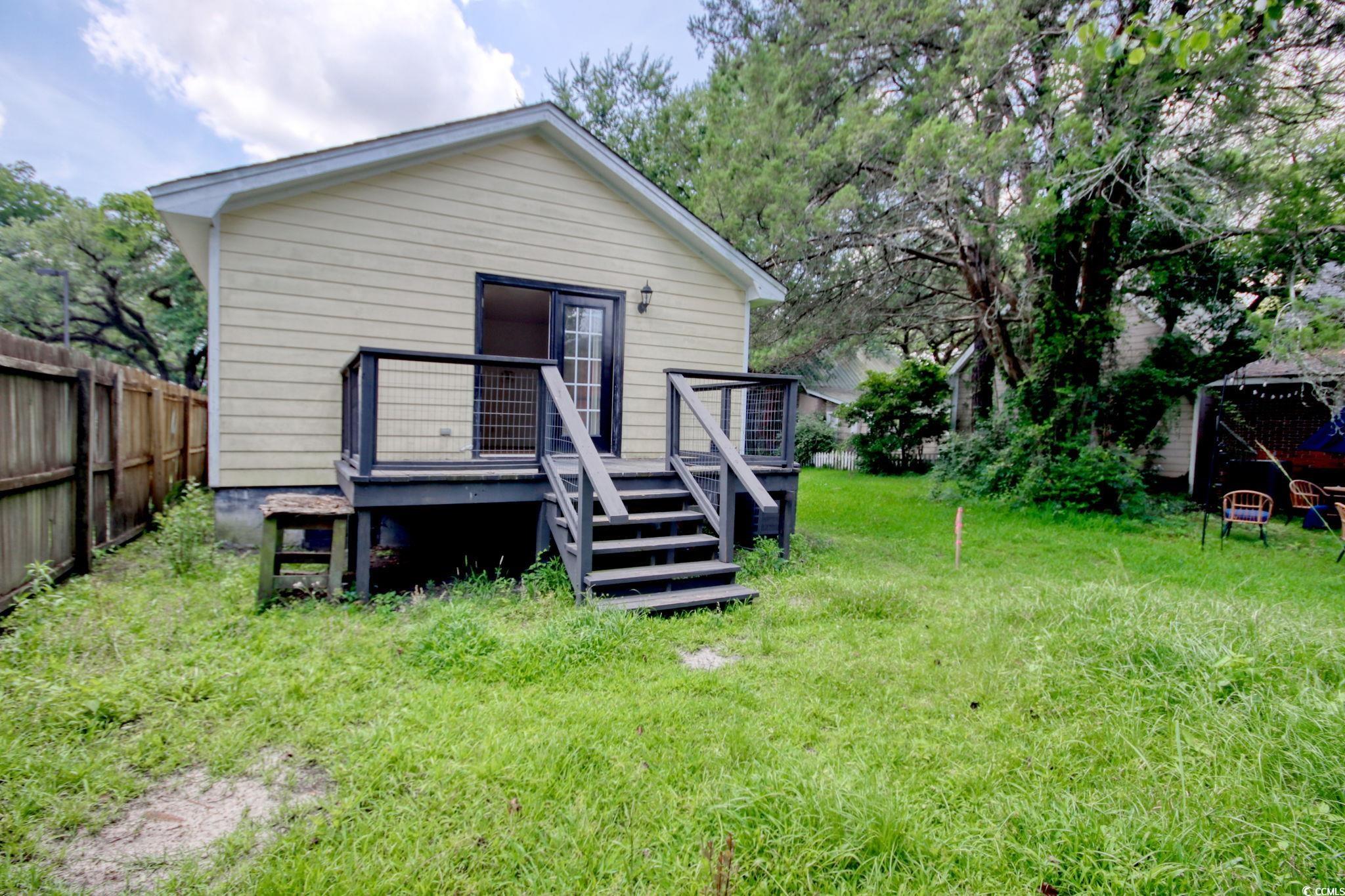 1028 Duke St.