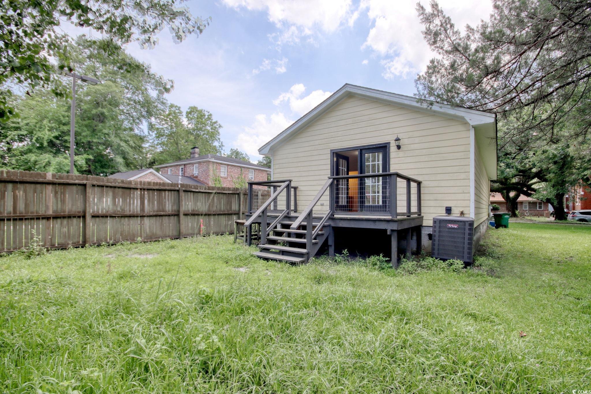1028 Duke St.