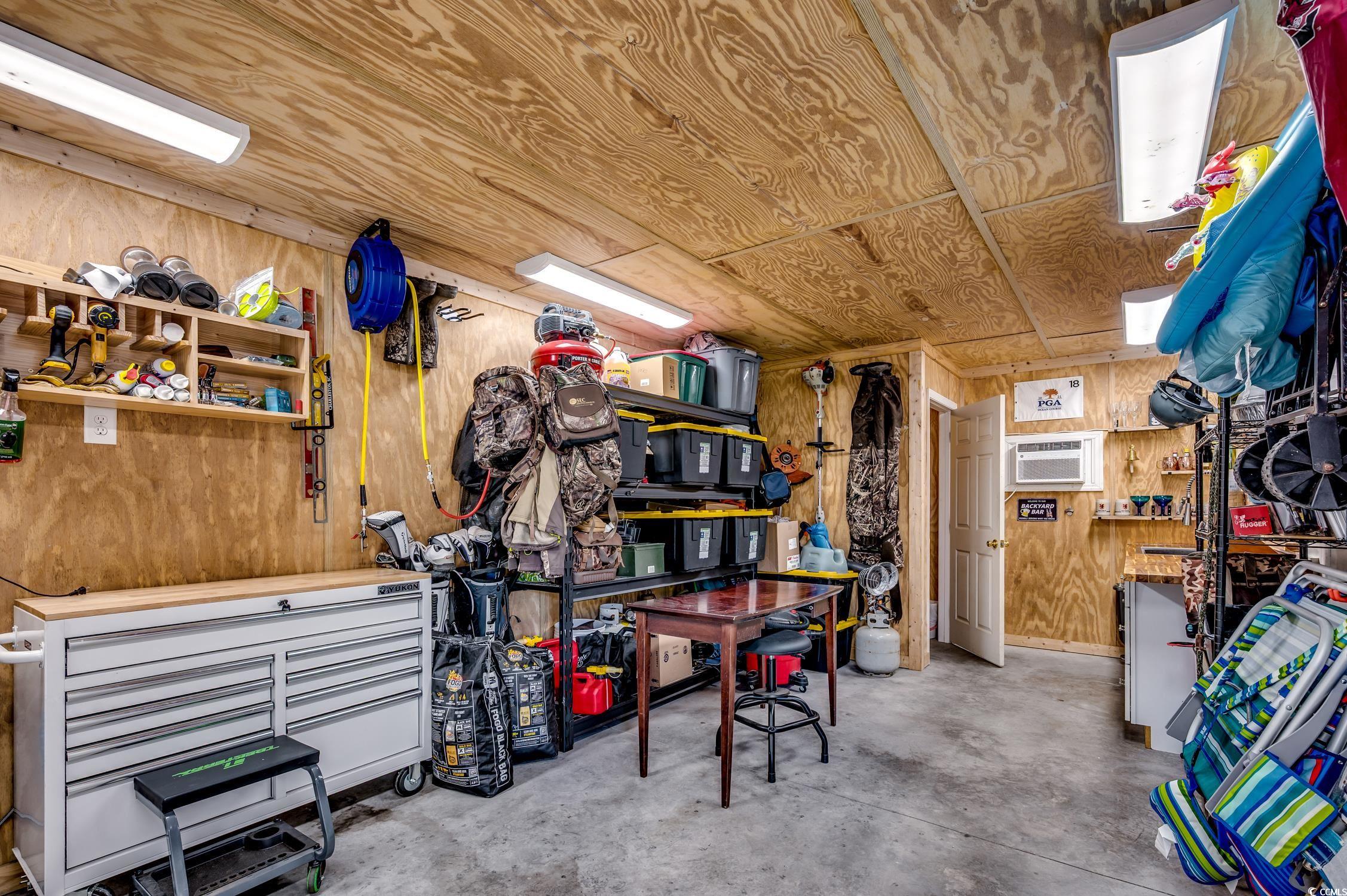 635 Magnolia Dr.