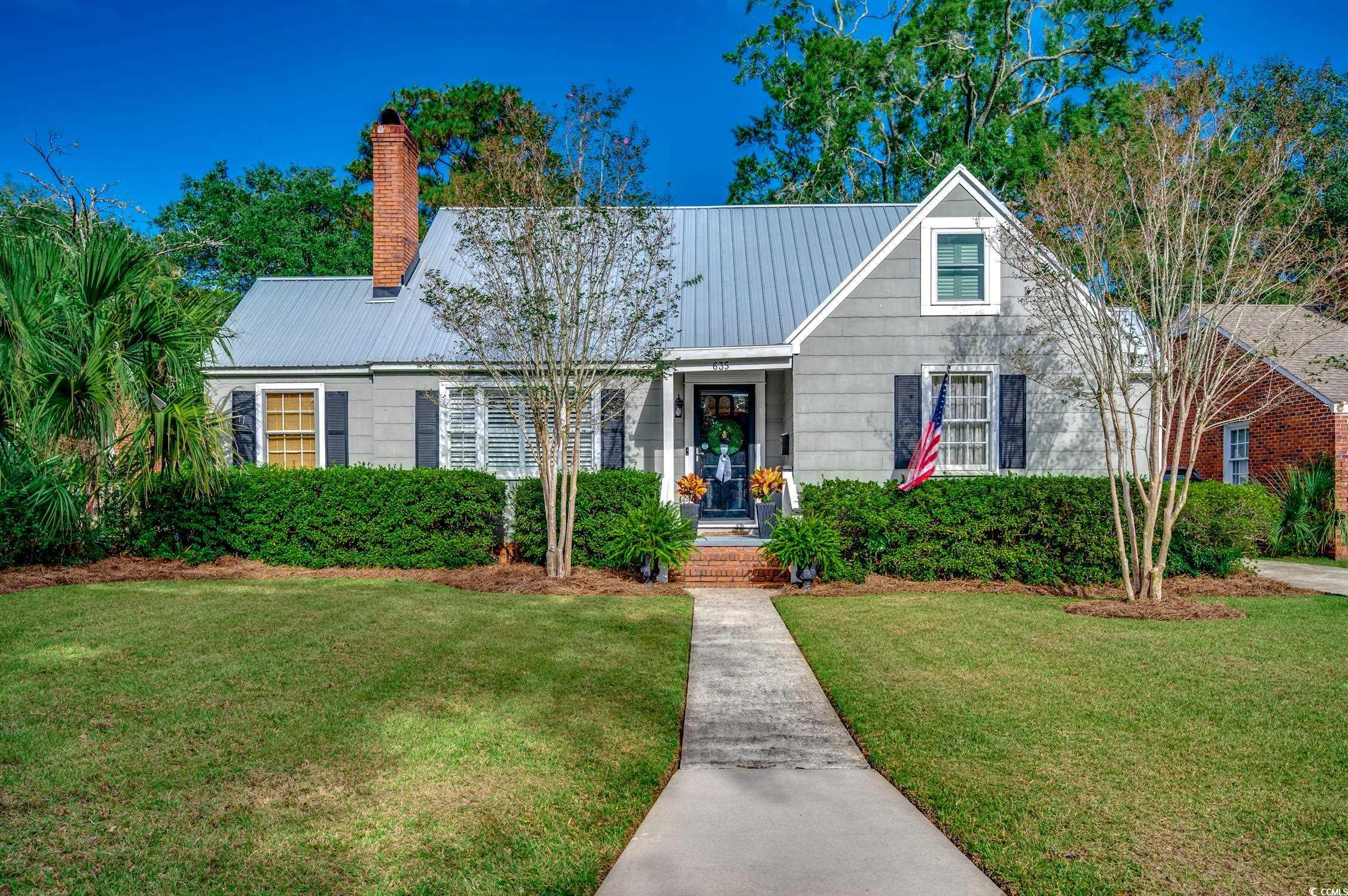 635 Magnolia Dr.