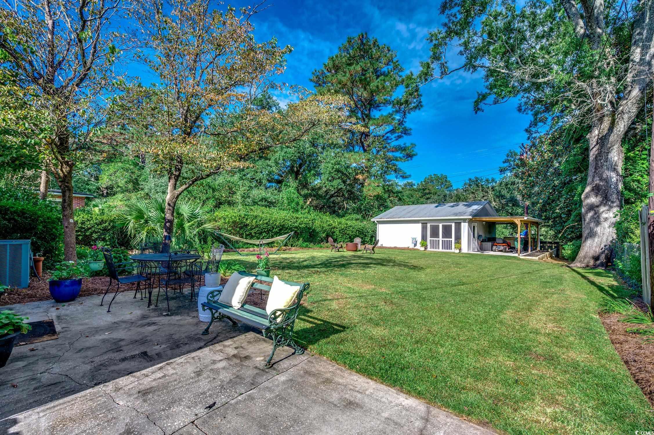 635 Magnolia Dr.