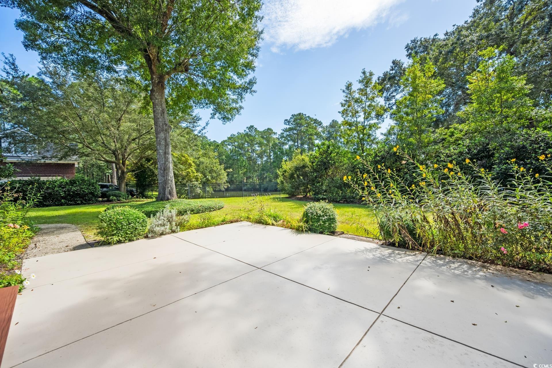 563 Lantana Circle