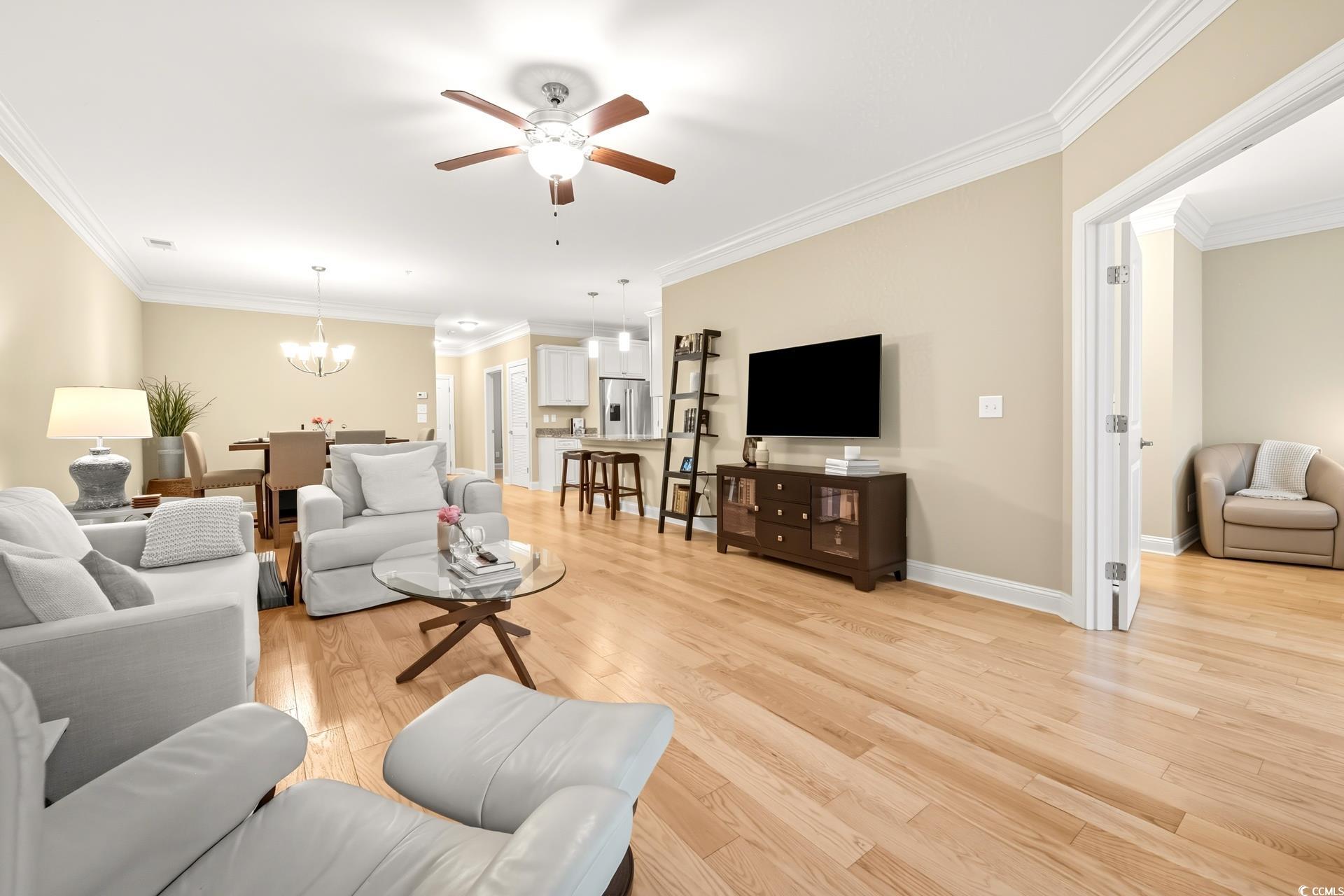 48 Mingo Dr. Unit: 1E