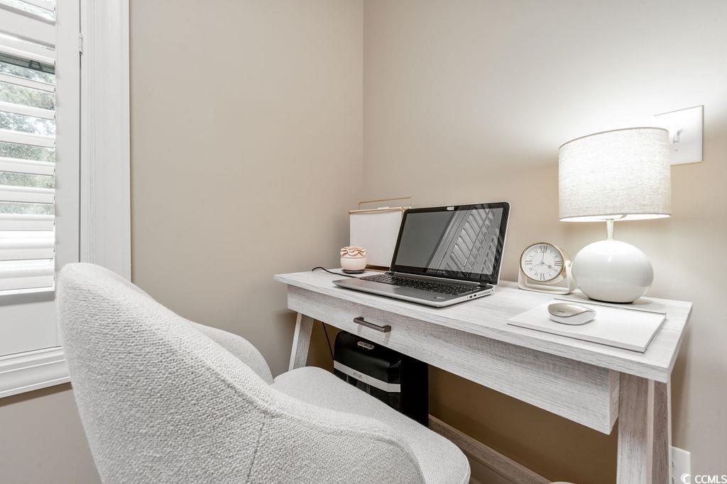 48 Mingo Dr. Unit: 1E