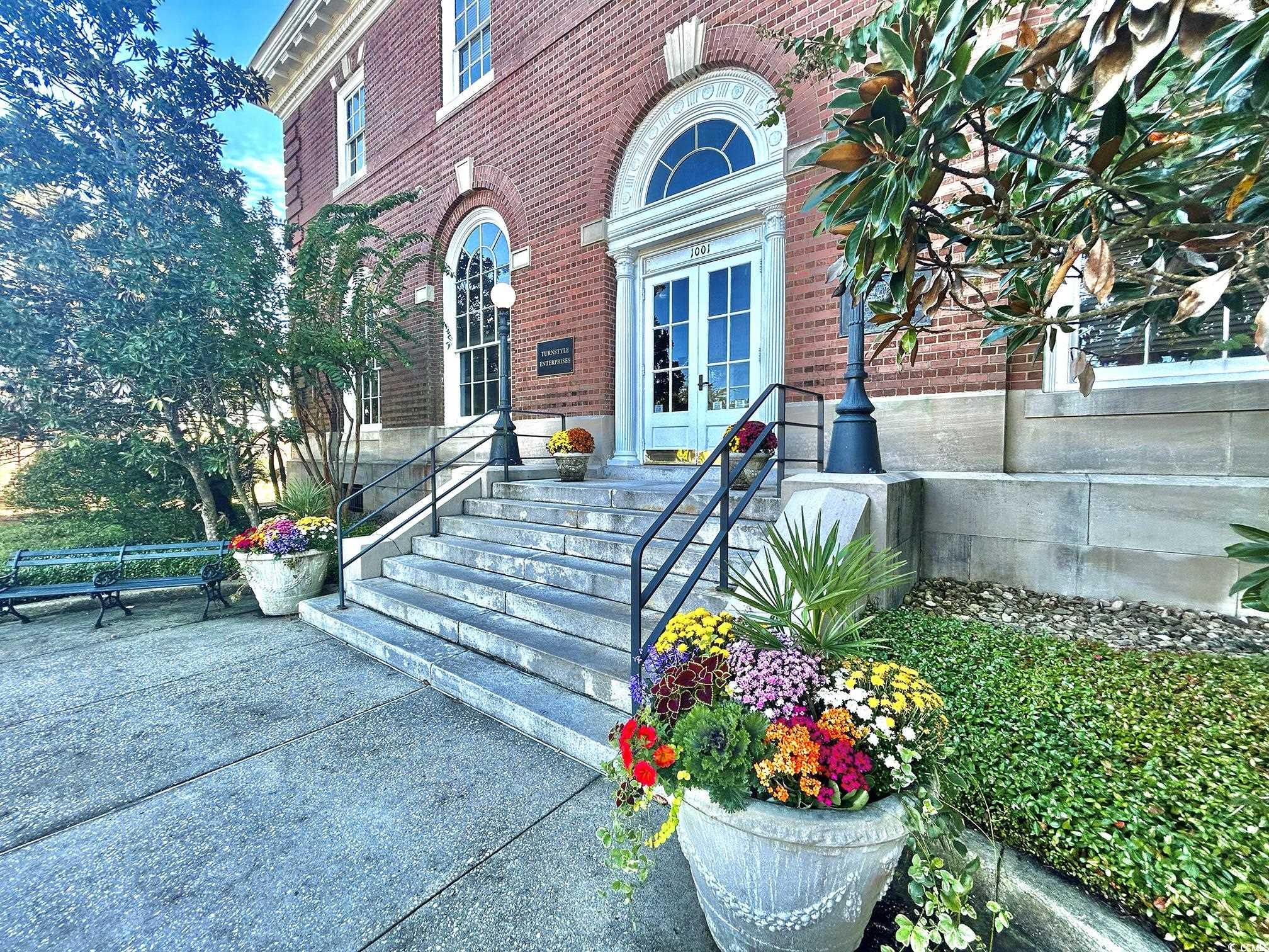 1001 Front St.