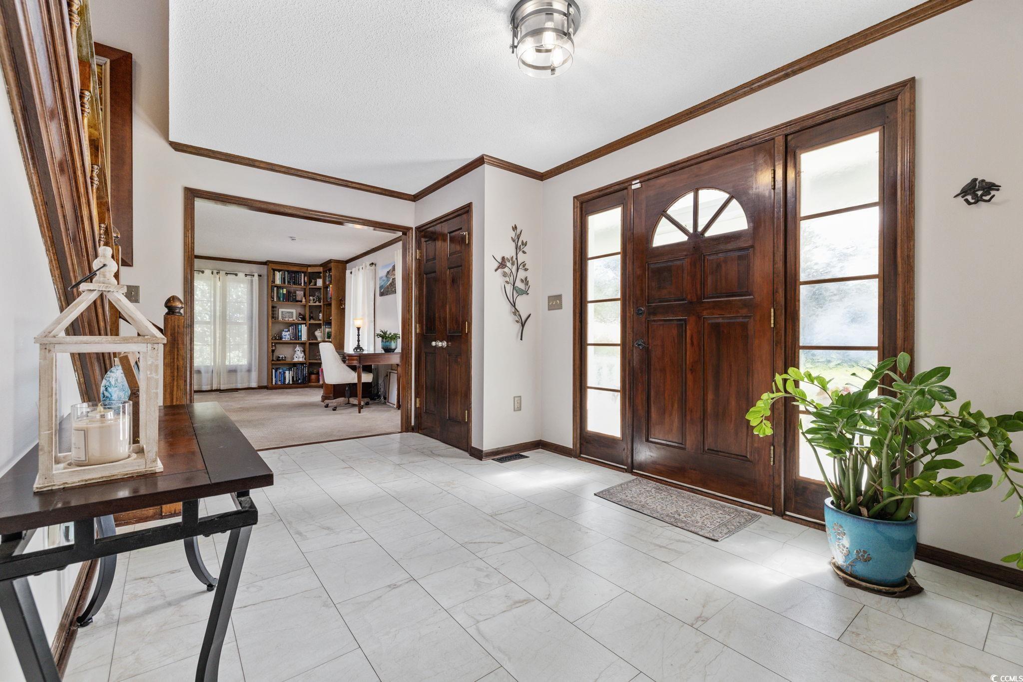 130 Parkview Dr.
